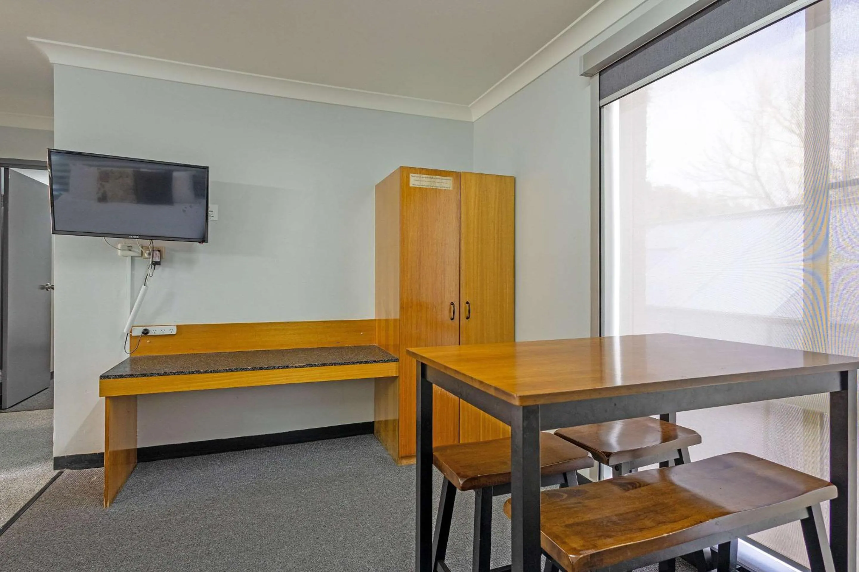 Bedroom in Shearing Shed Motor Inn