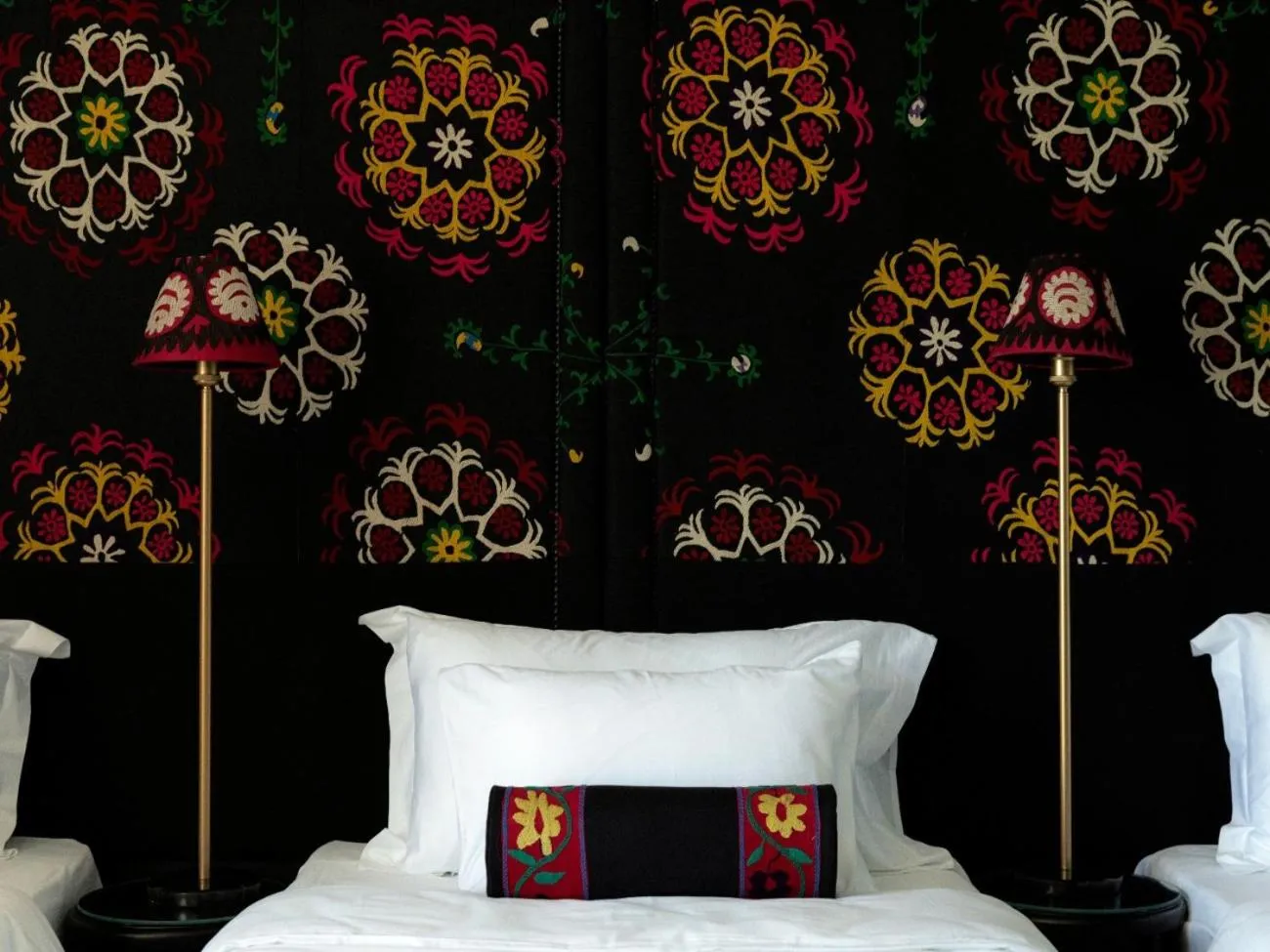 Bed in Esquisse Design Hotel