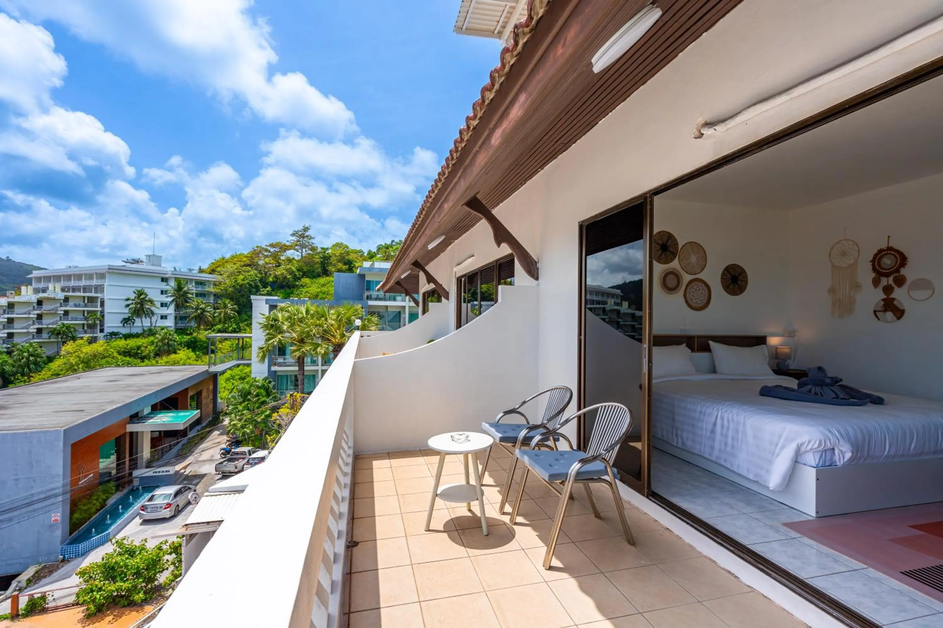 Balcony/Terrace, Bed in Kata Hill Sea View Hotel