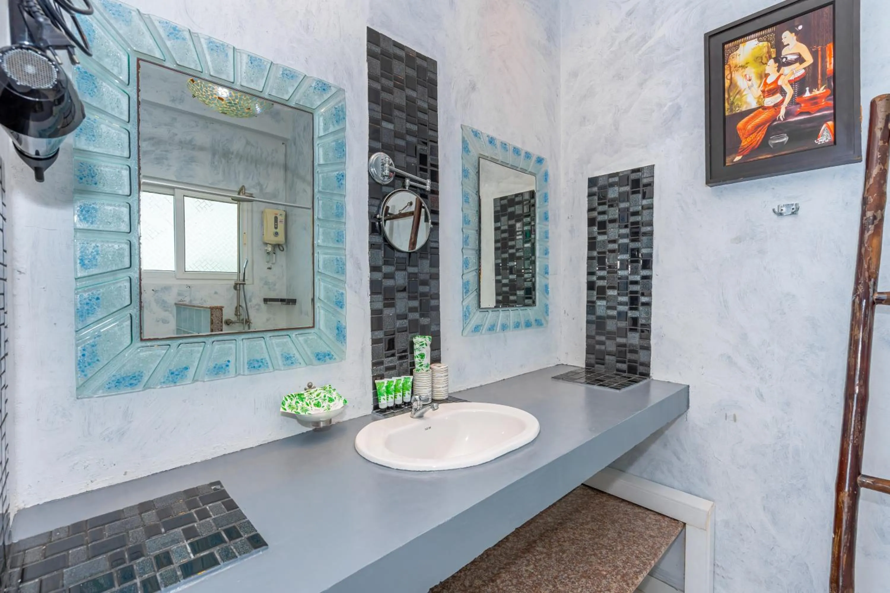 Bathroom in Kata Hill Sea View Hotel