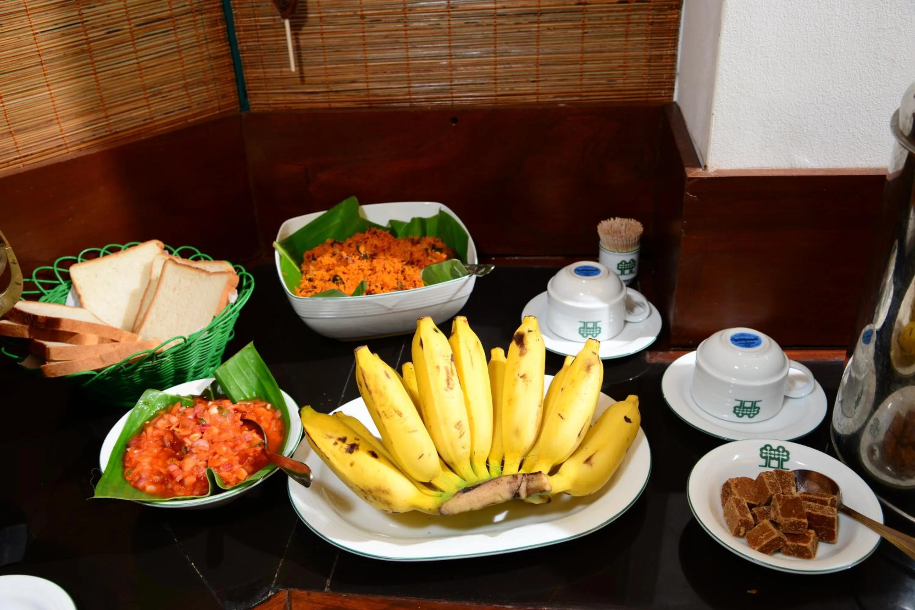 Food in The Royal Mall