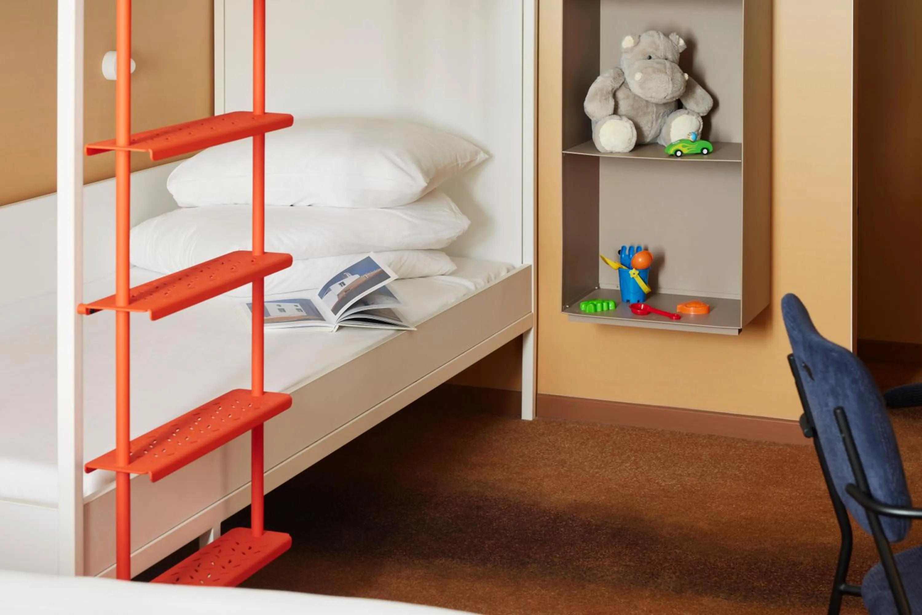 Bedroom, Bed in You Hotel Deauville - Handwritten Collection