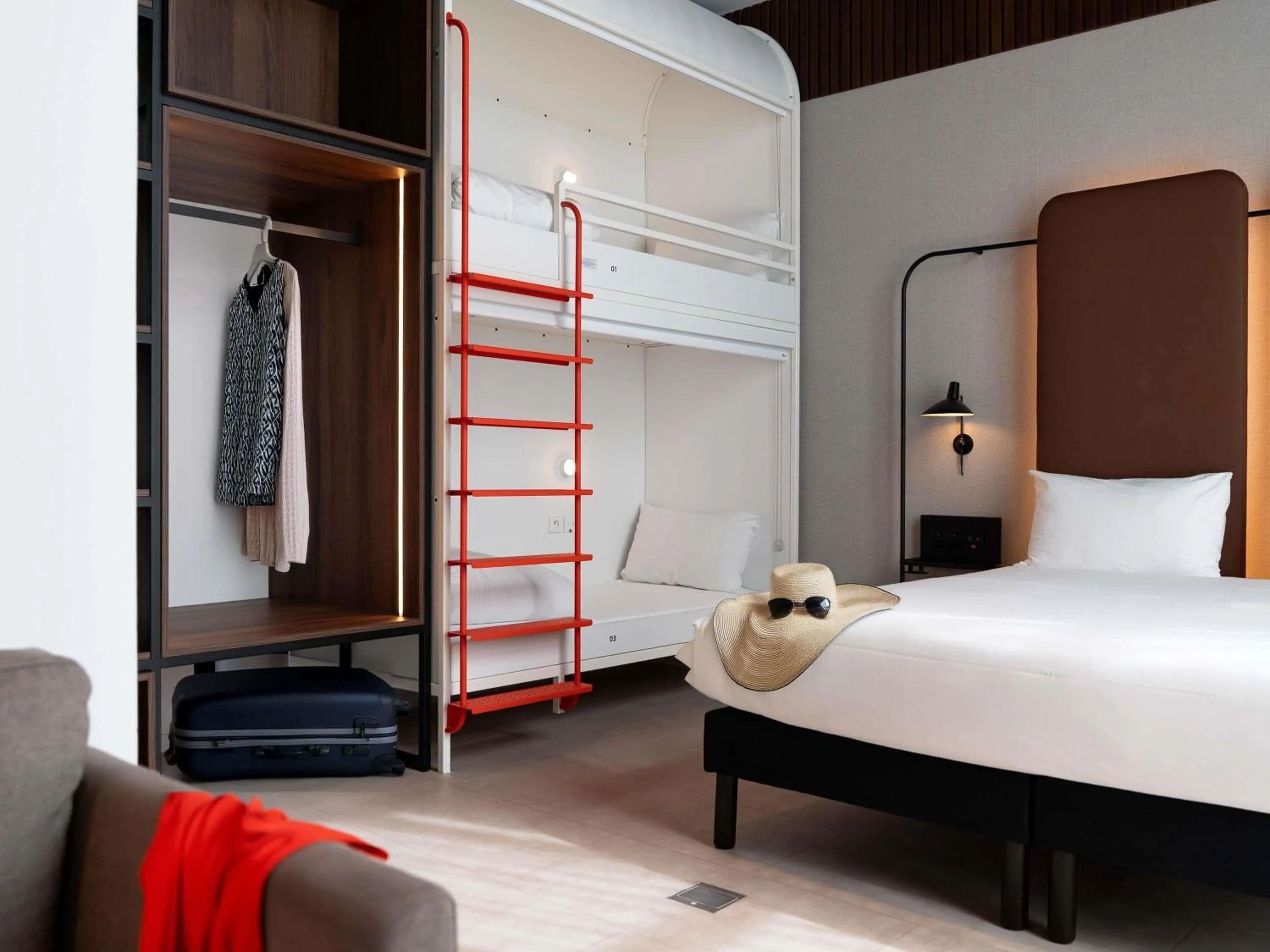 Bedroom, Bed in You Hotel Deauville - Handwritten Collection