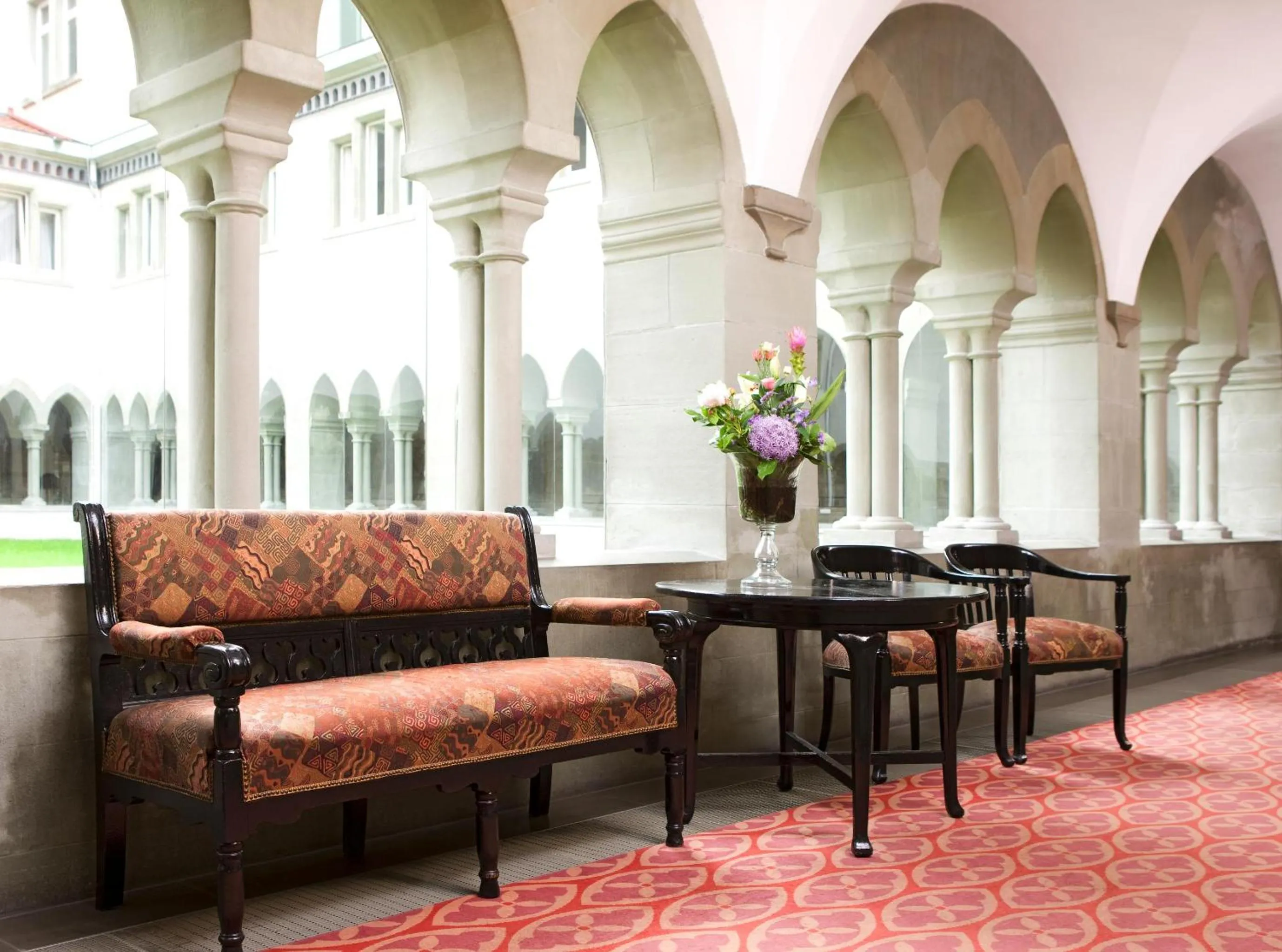 Patio in Steigenberger Inselhotel