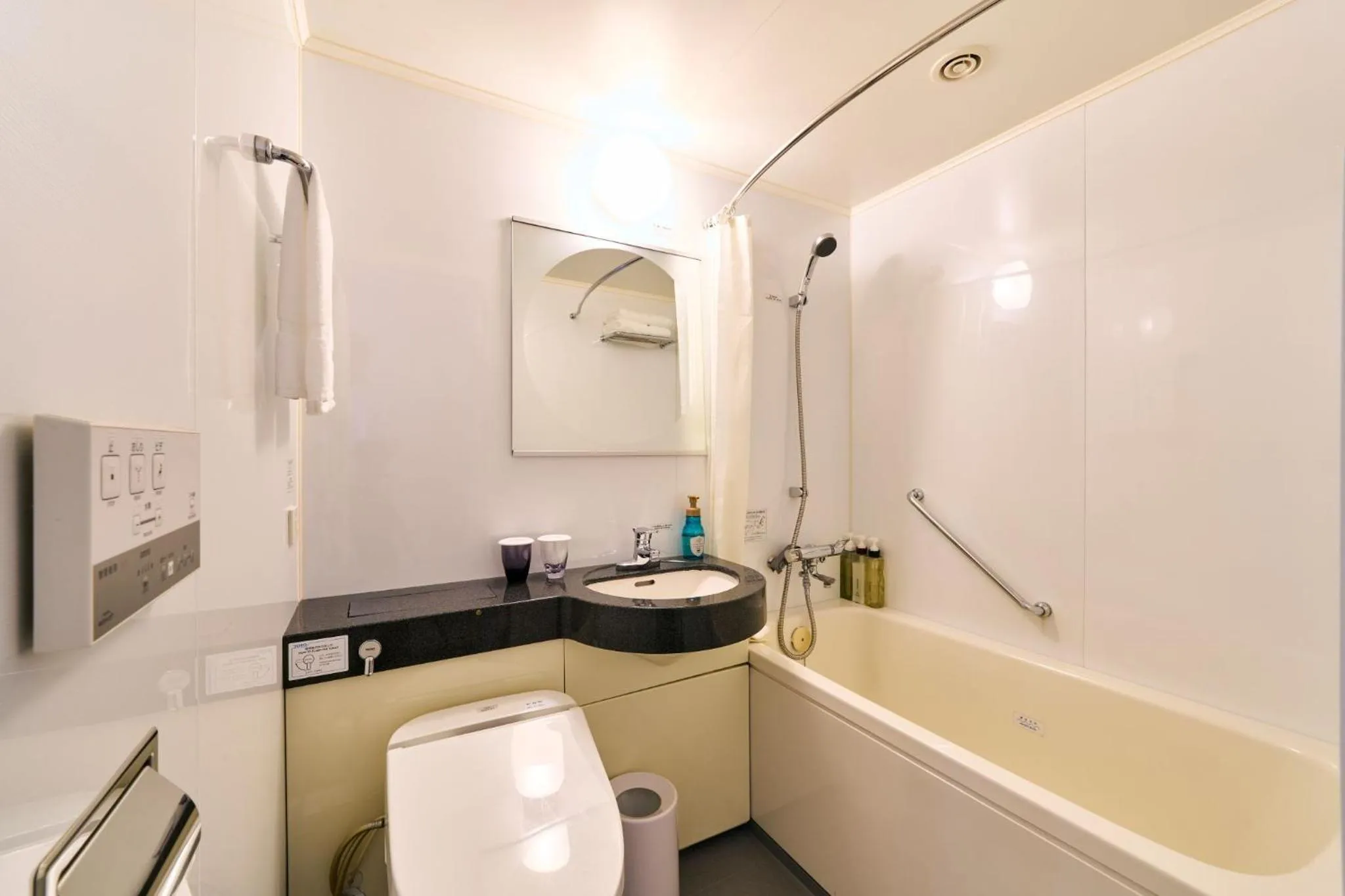 Bathroom in Richmond Hotel Tokyo Shiba