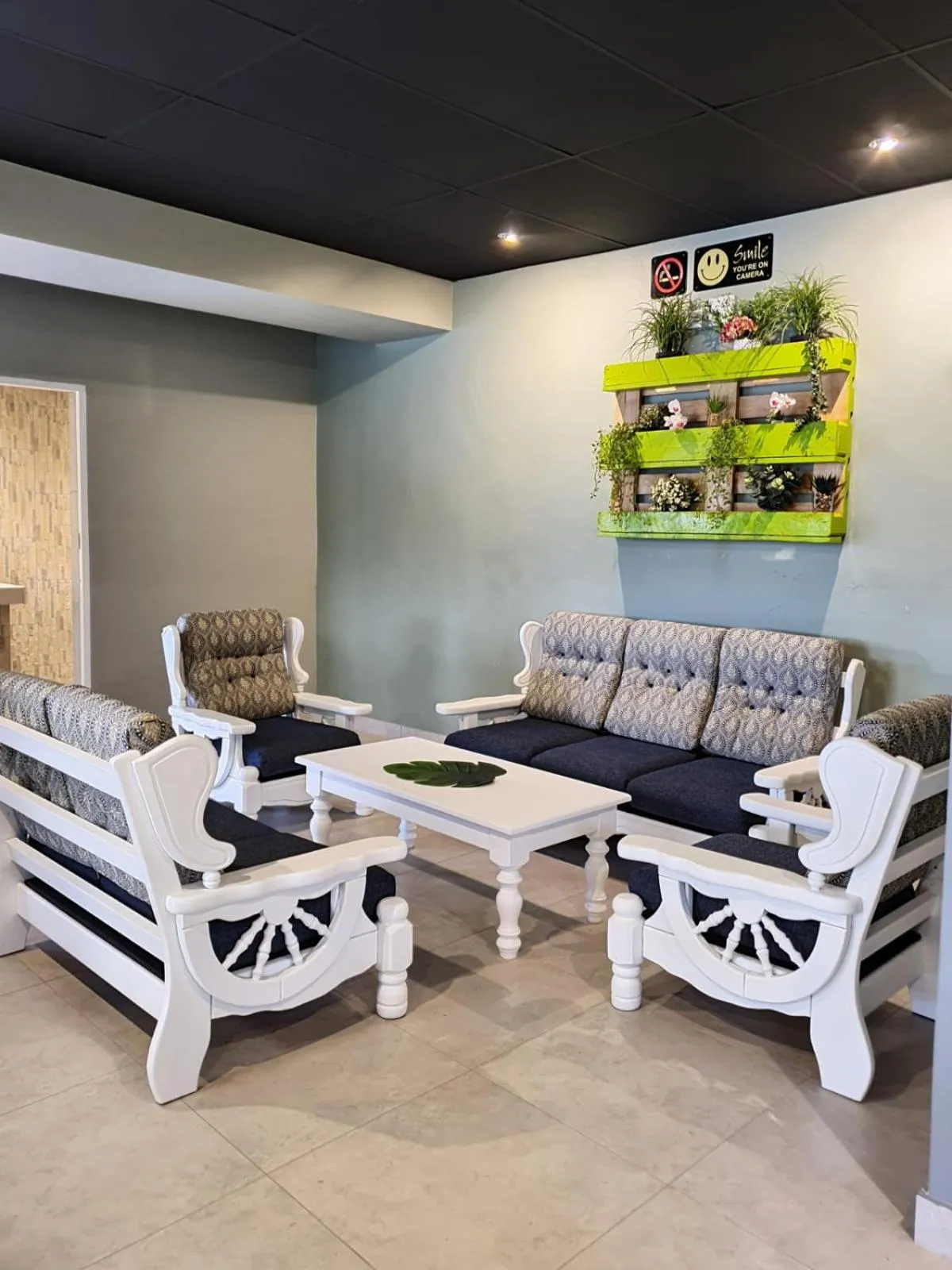 Lounge or bar in African Sun Lodge