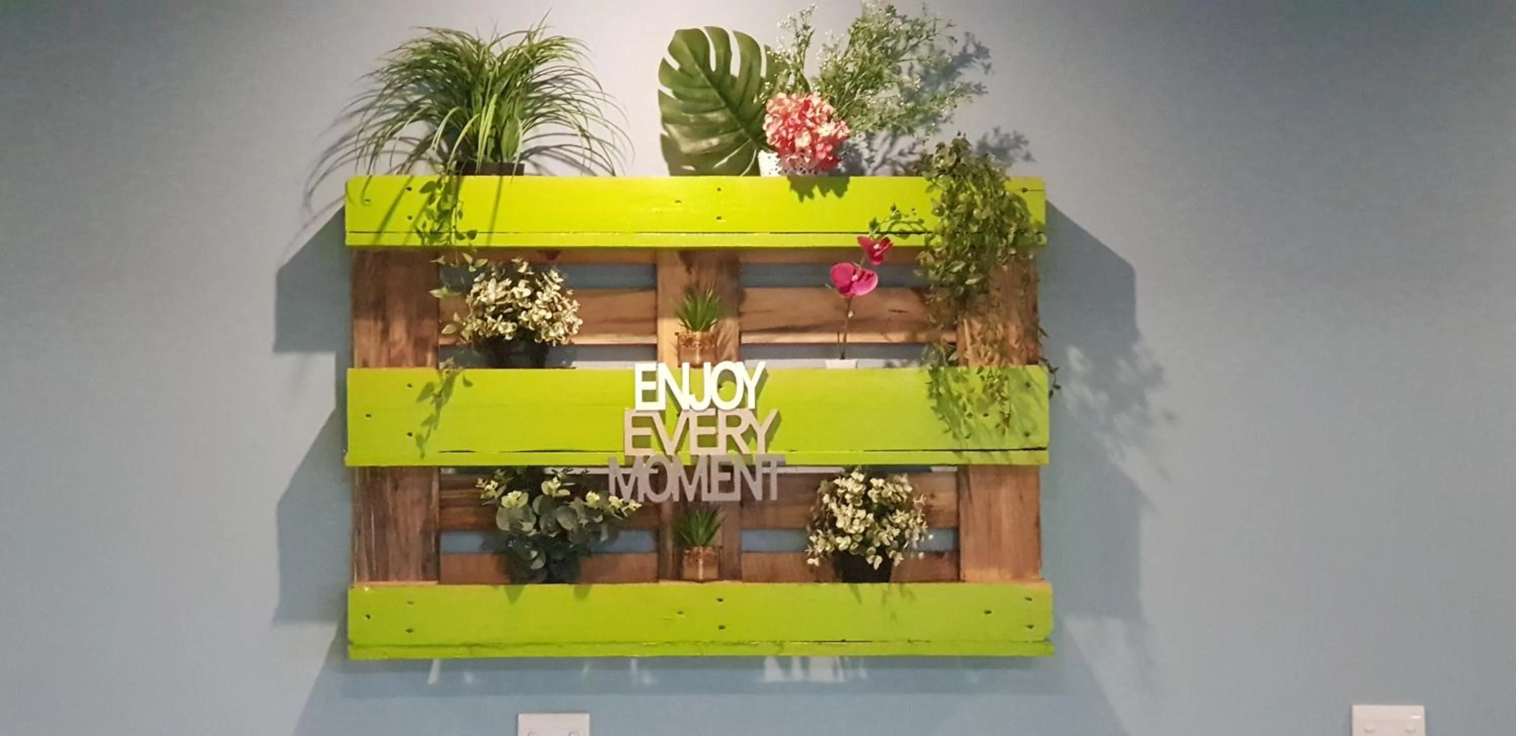 Decorative detail in African Sun Lodge