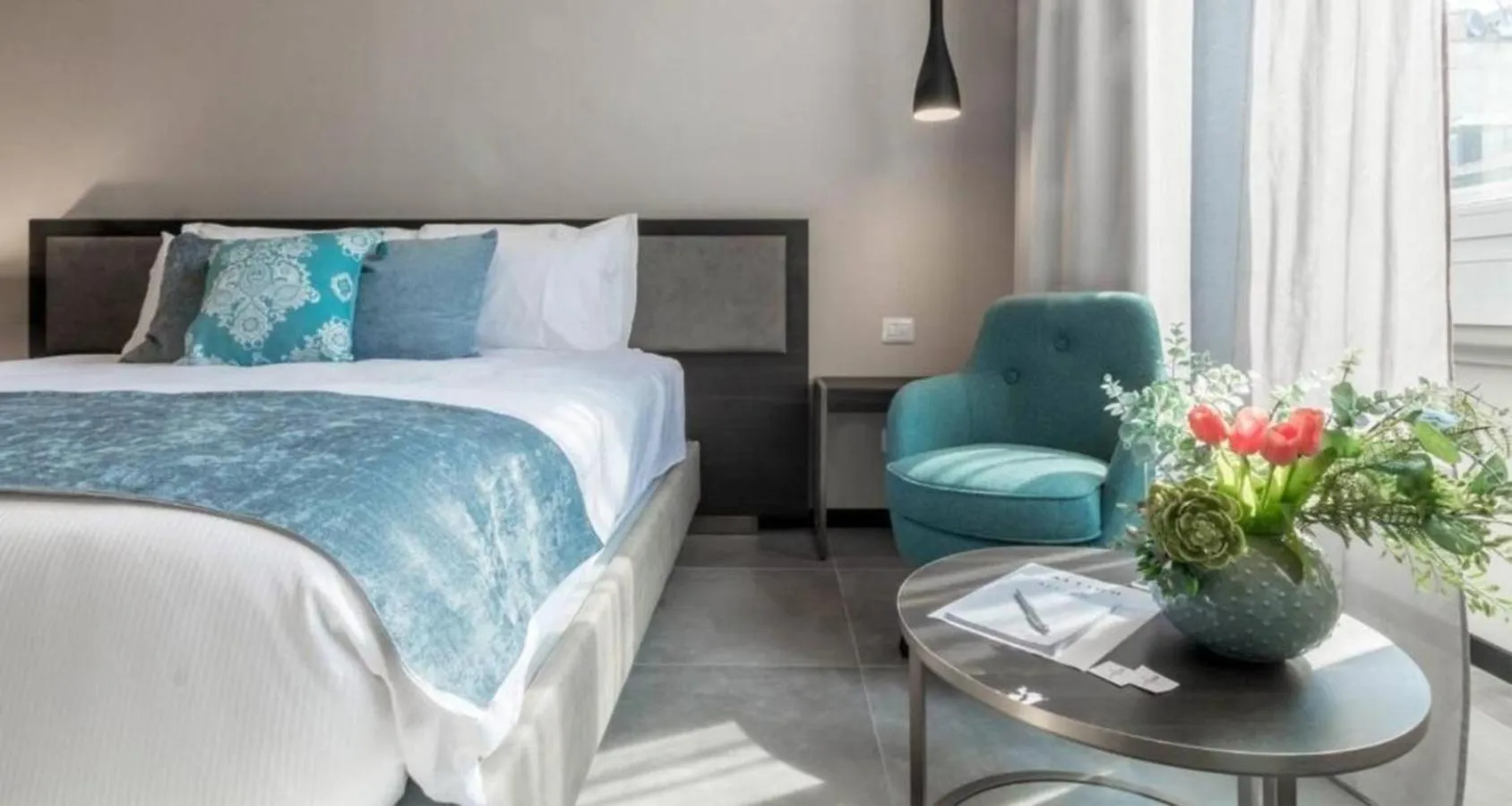 Bed in JOIVY Spadari