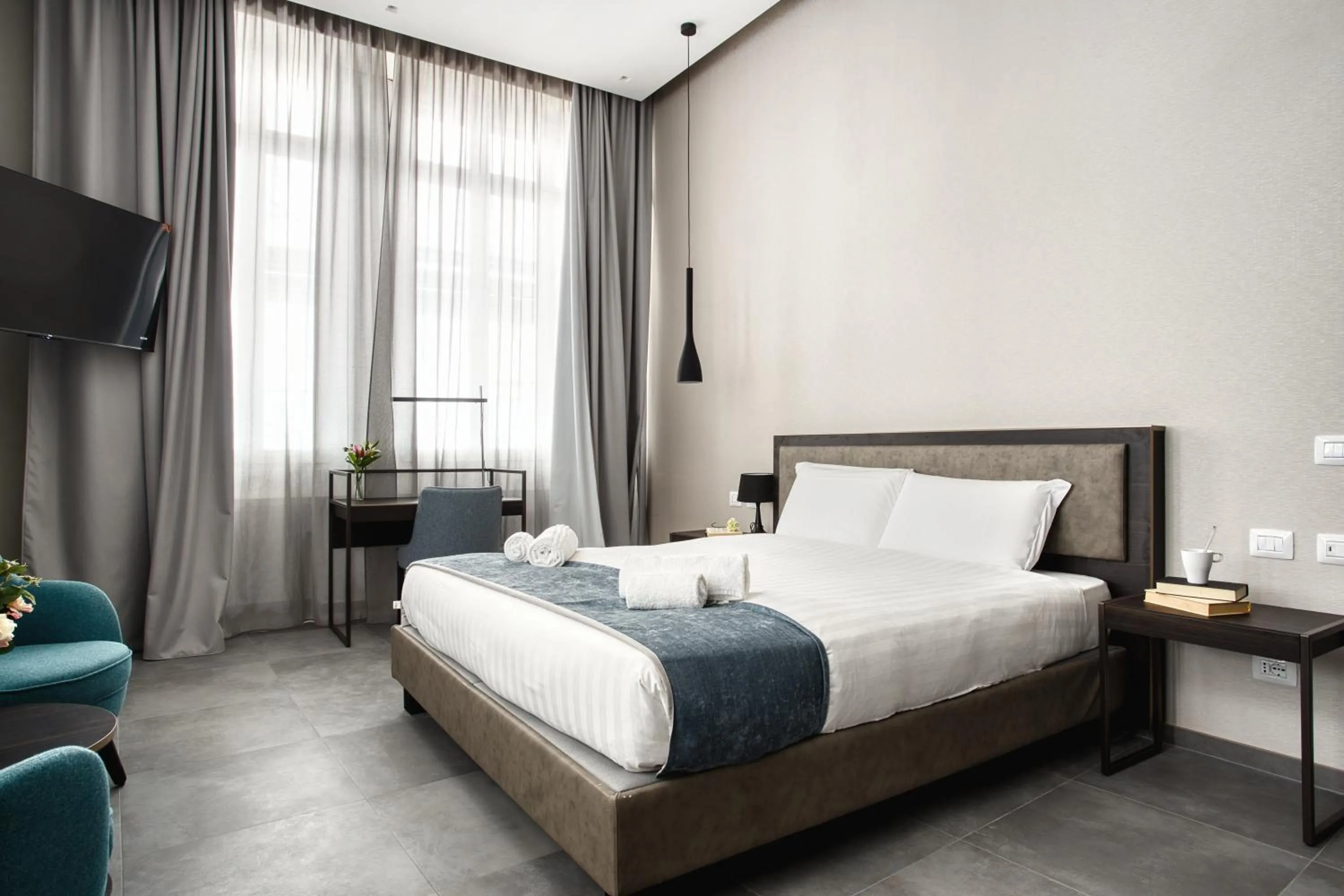 Bed in JOIVY Spadari