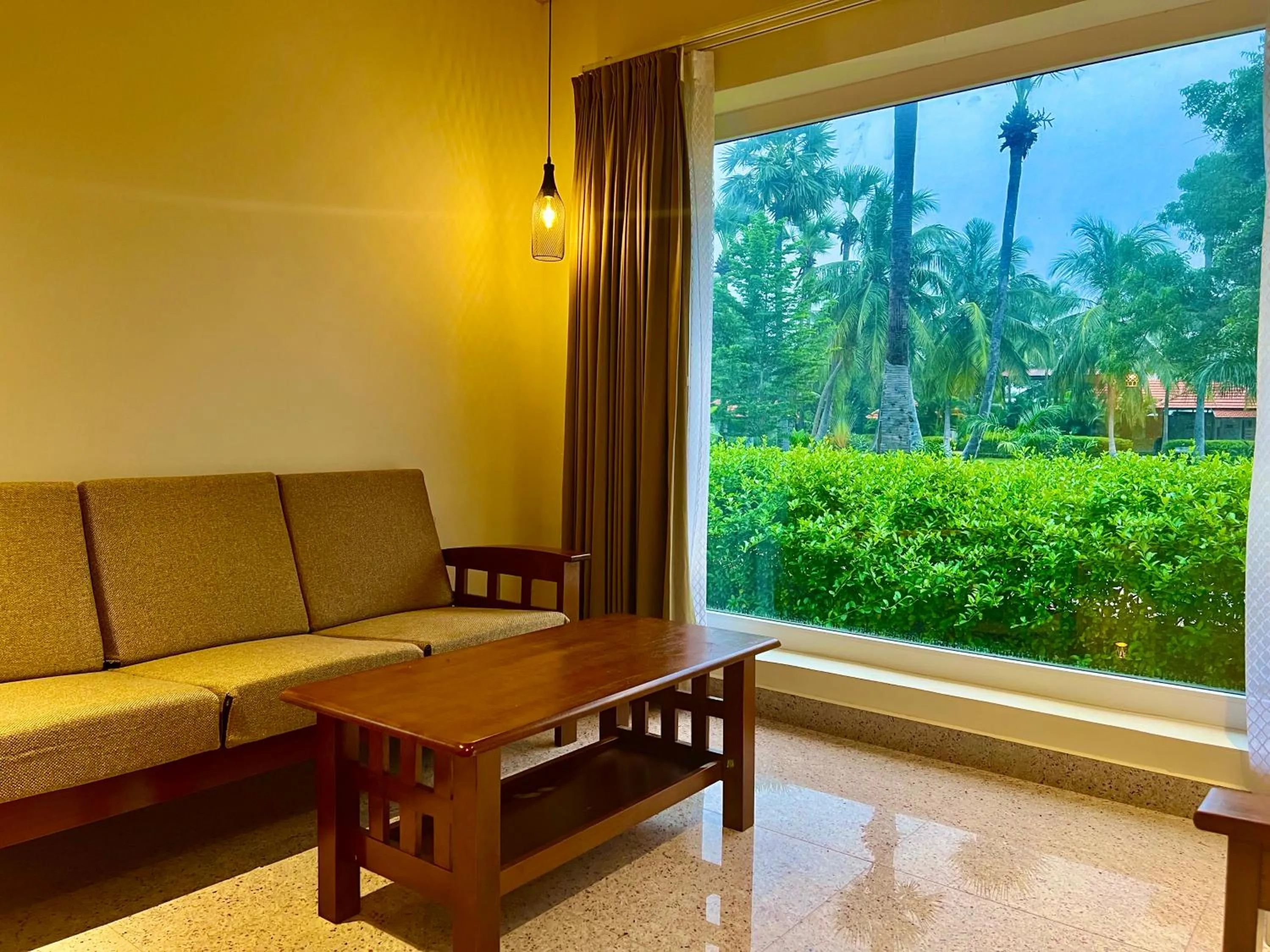 Living room in Joe's Beach Shack - Beach resort, Ramanathapuram