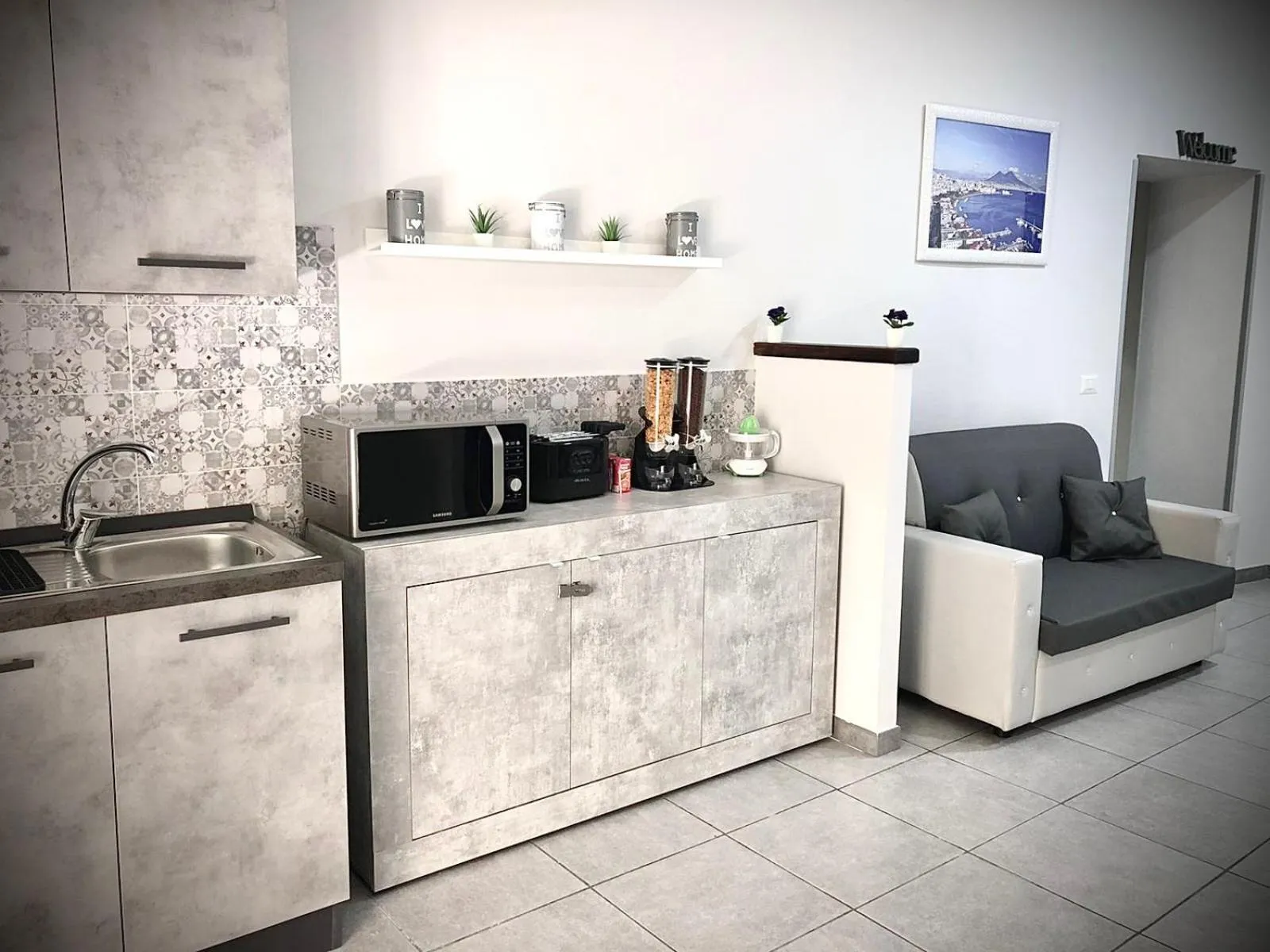 Communal kitchen in Rianna House