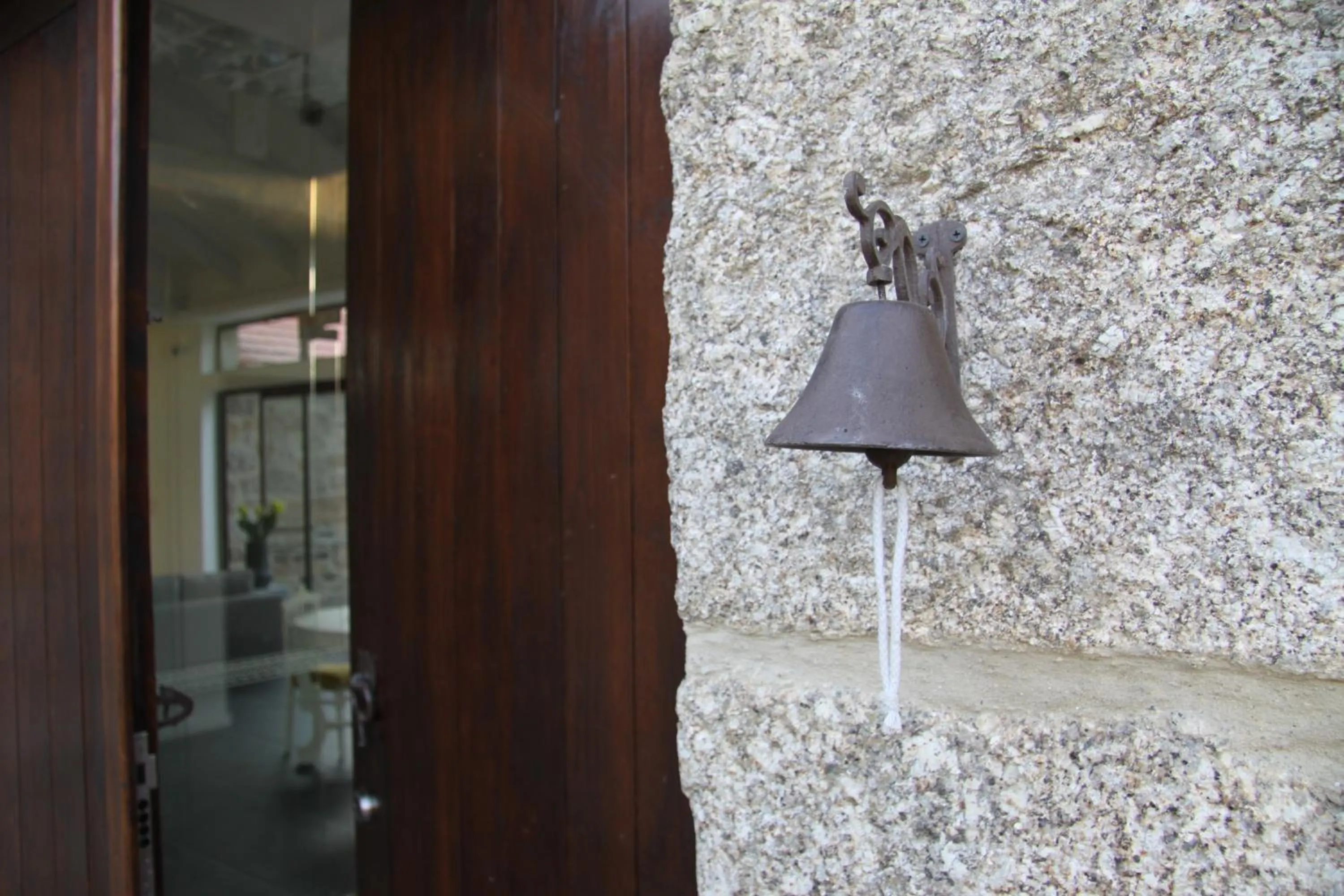 Facade/entrance in Casa Valxisto