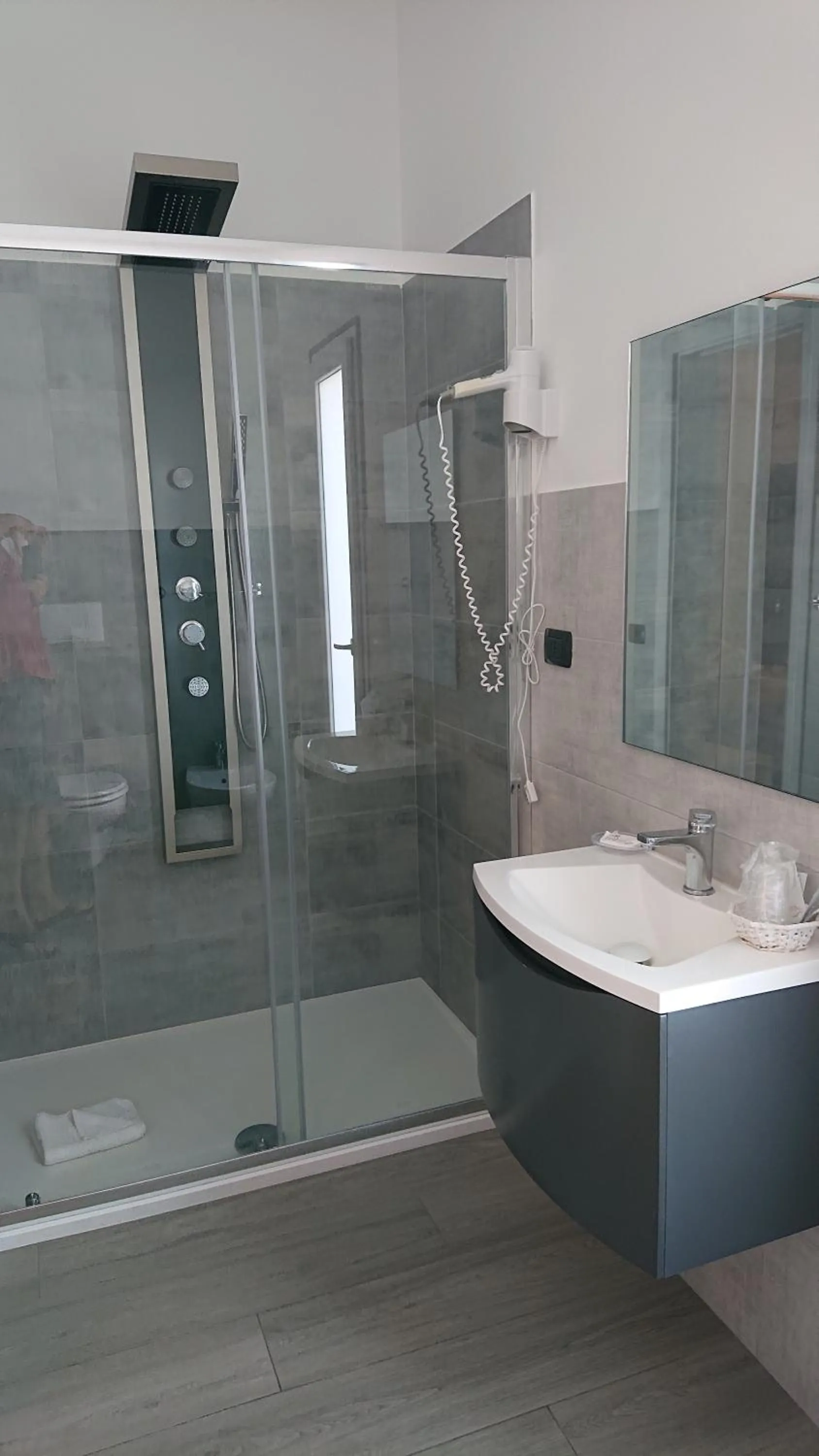 Shower in Hotel Ogliastra