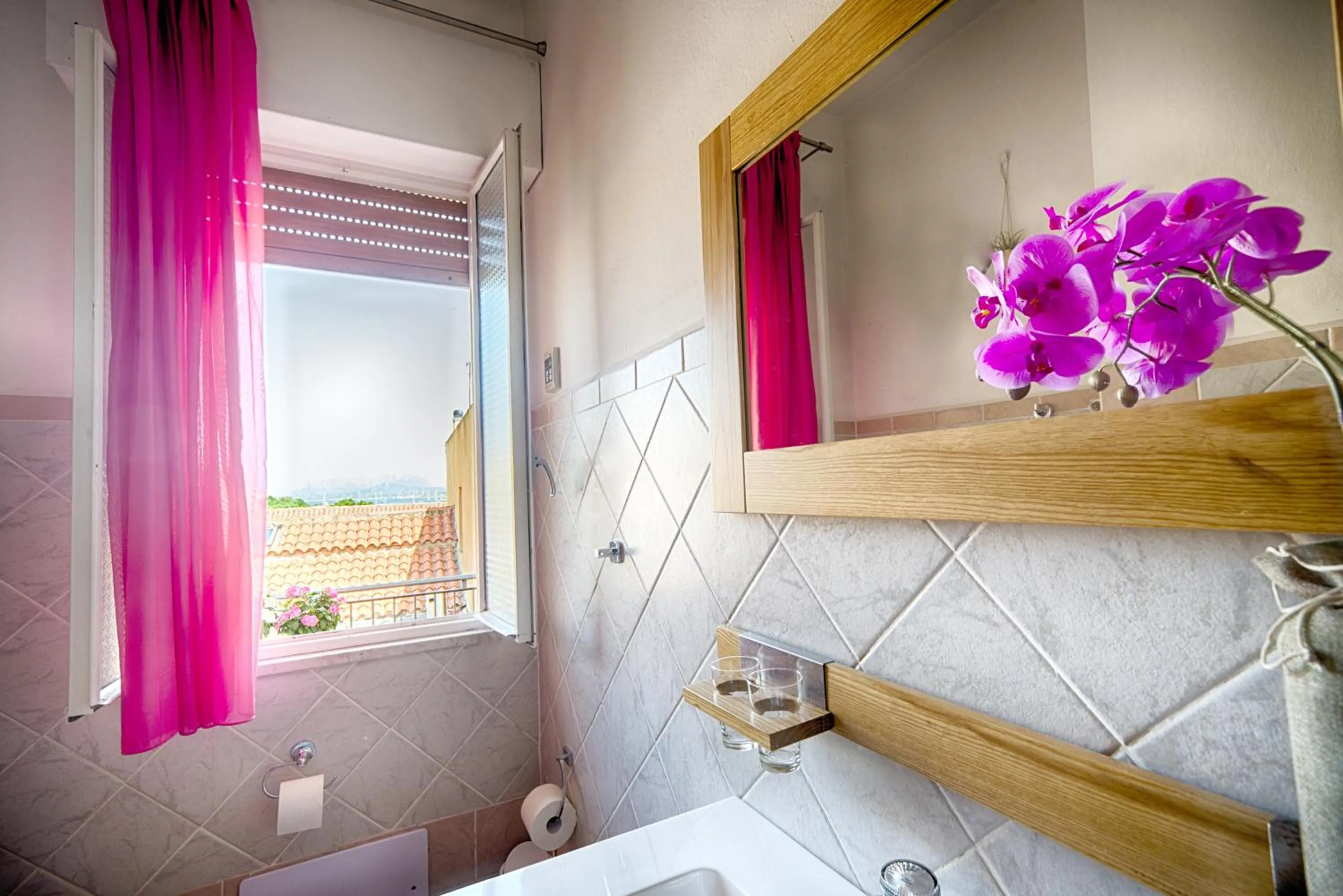 Bathroom in B&B Ebo'