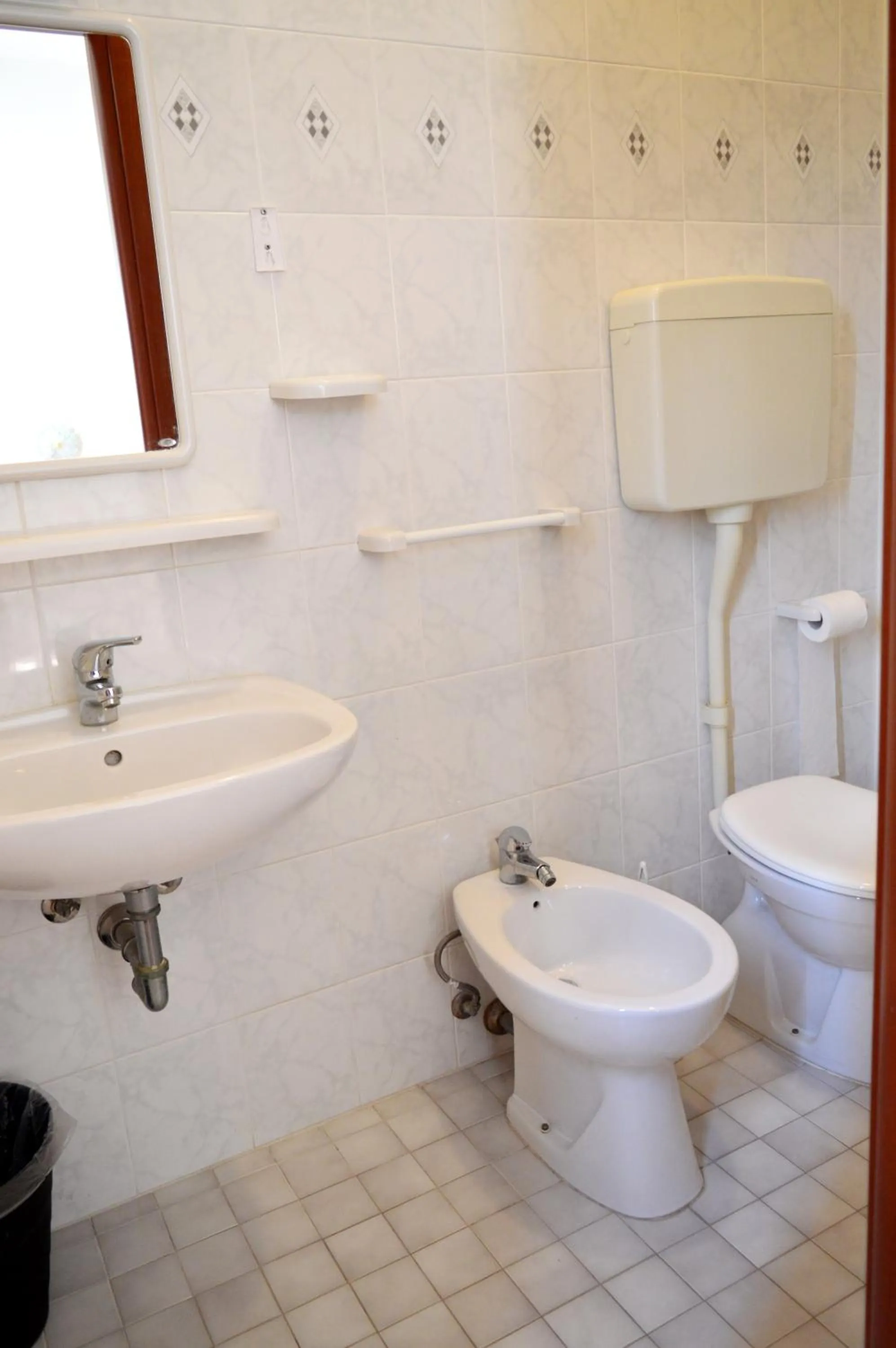 Bathroom in Hotel Cirene