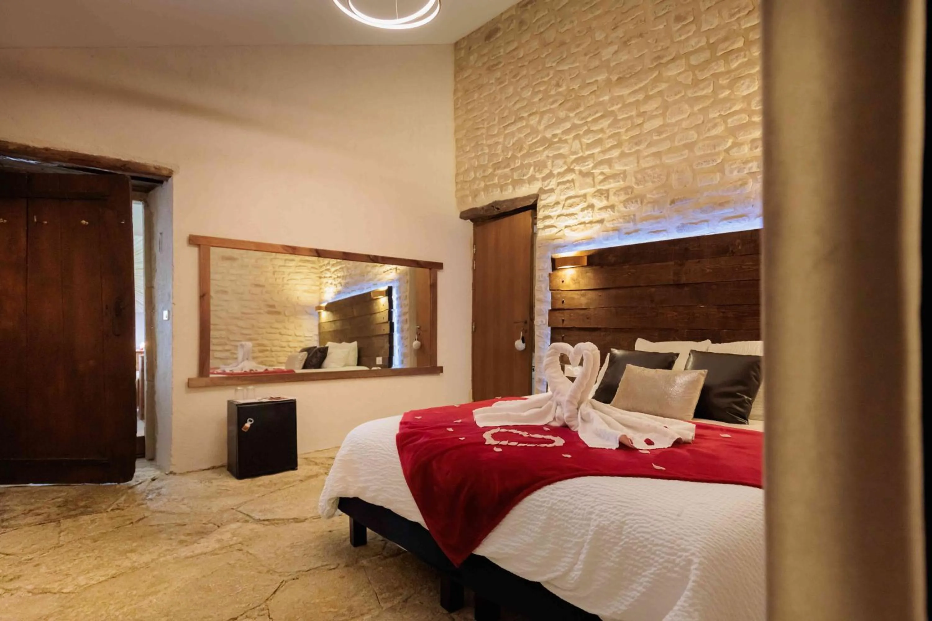 Bedroom, Bed in Le Mas Lauralie