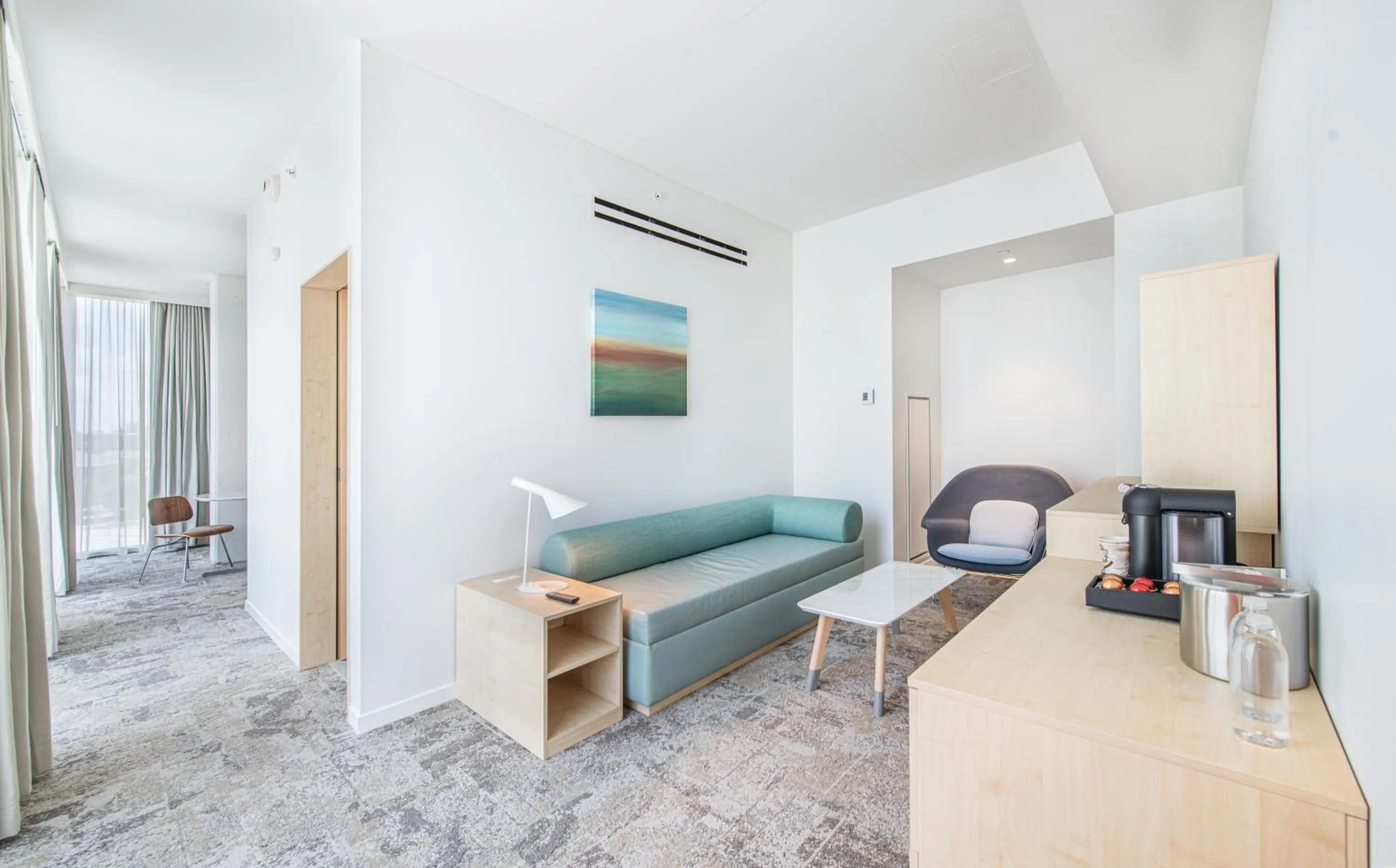 Coffee/tea facilities in Hotel Eleo at the University of Florida