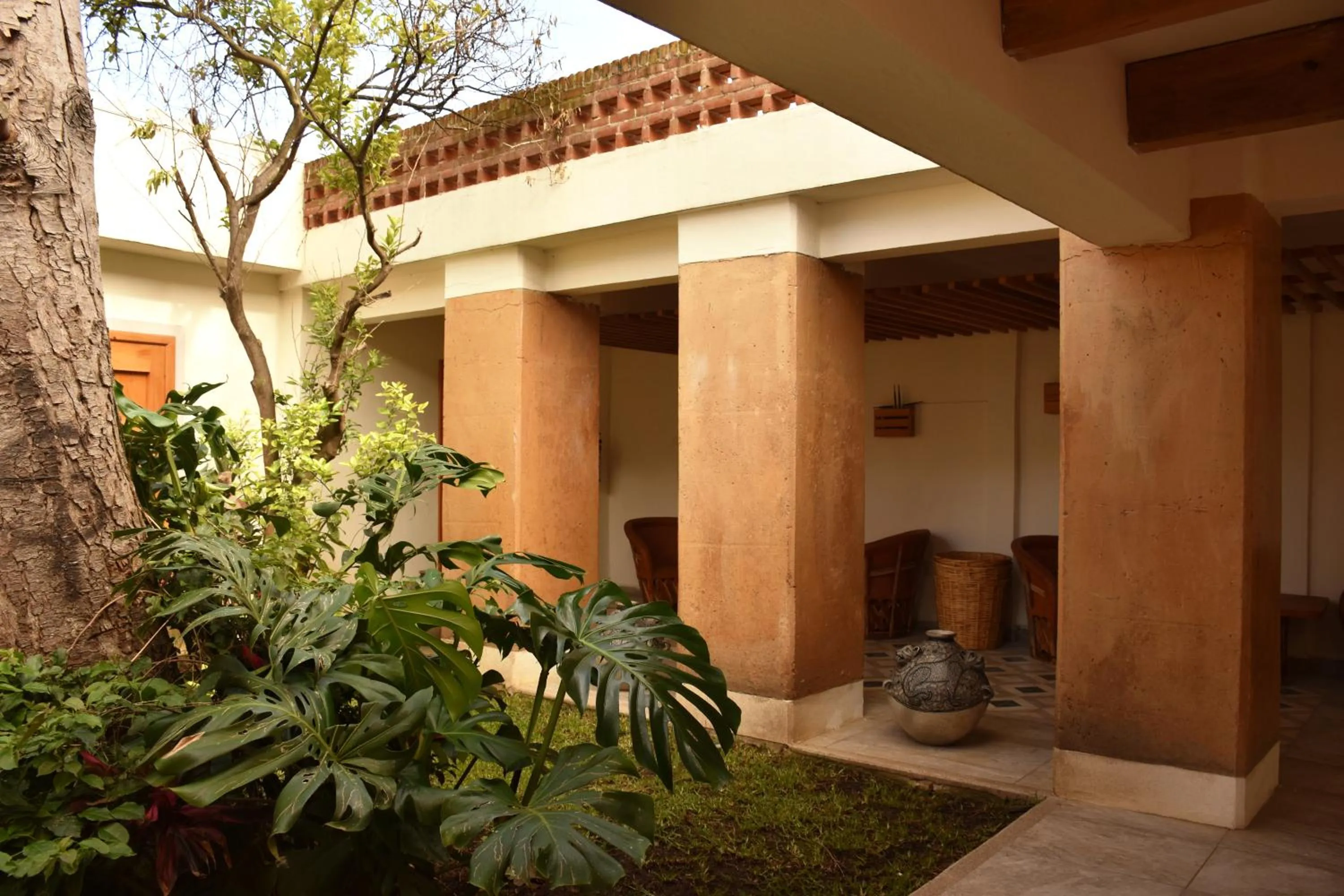 Property building in Hotel Mansion Primavera