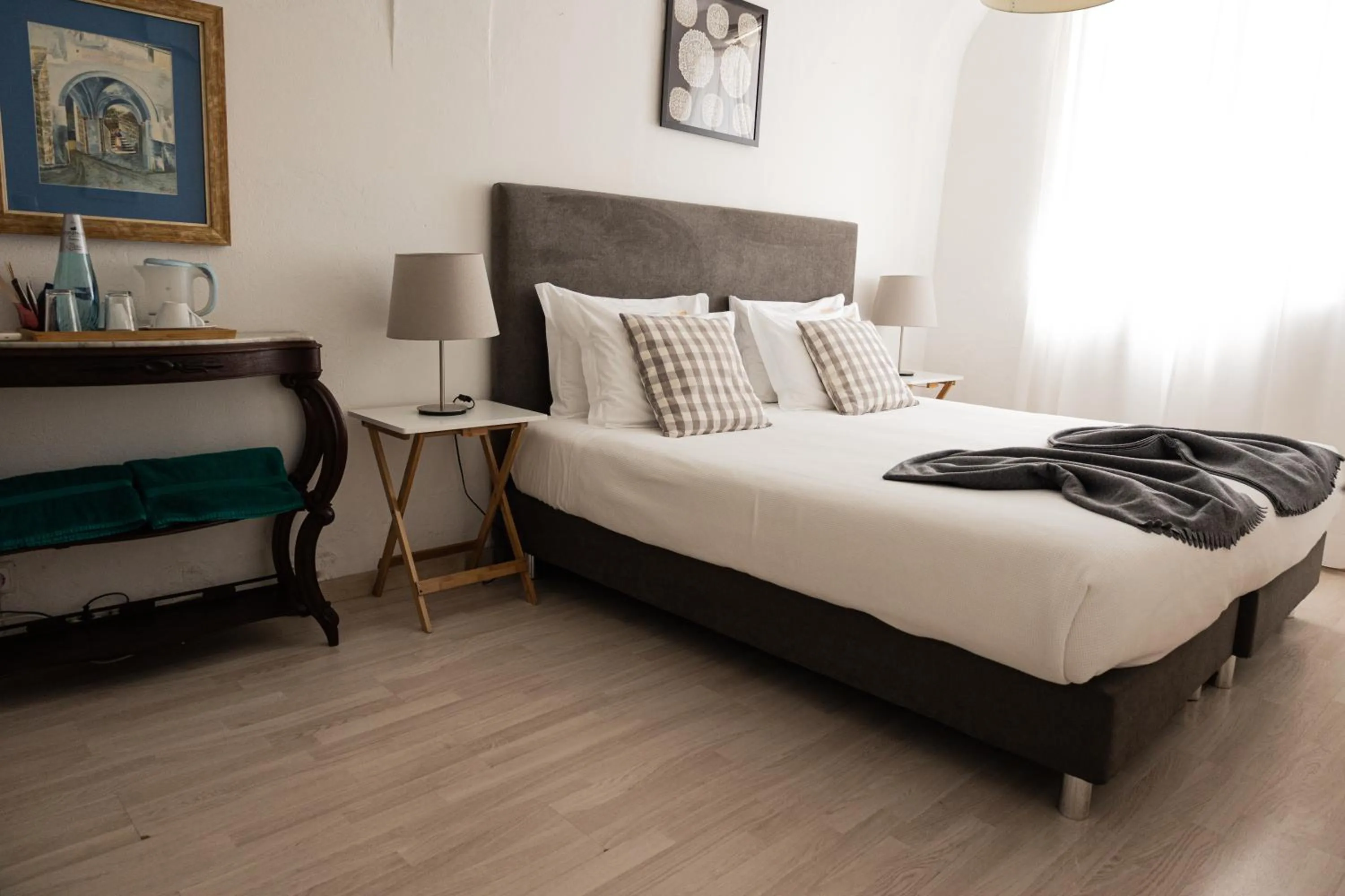 Bedroom, Bed in Vintage Guest House - Casa do Escritor