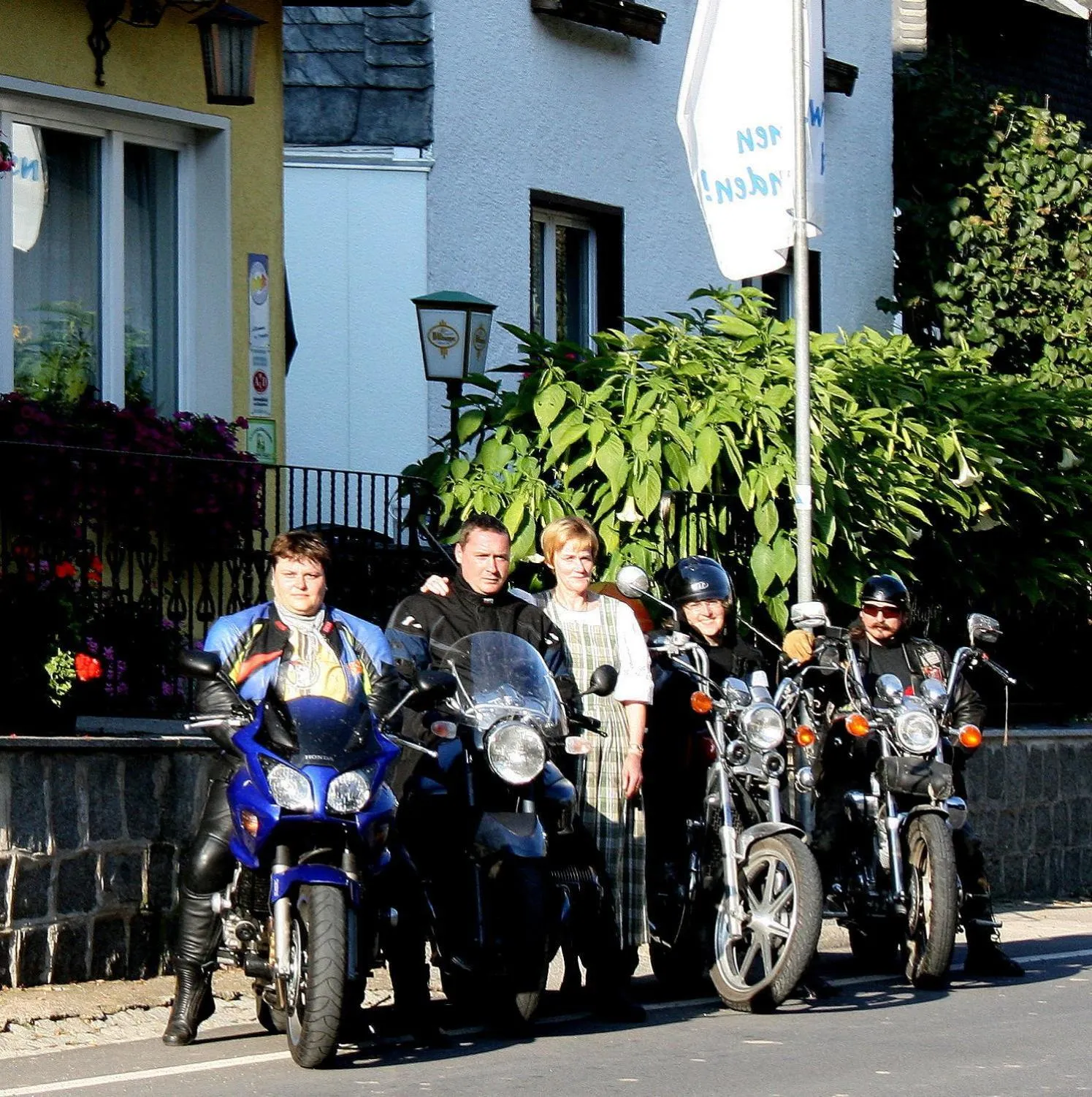 group of guests in Hotel-Gasthaus Steiger