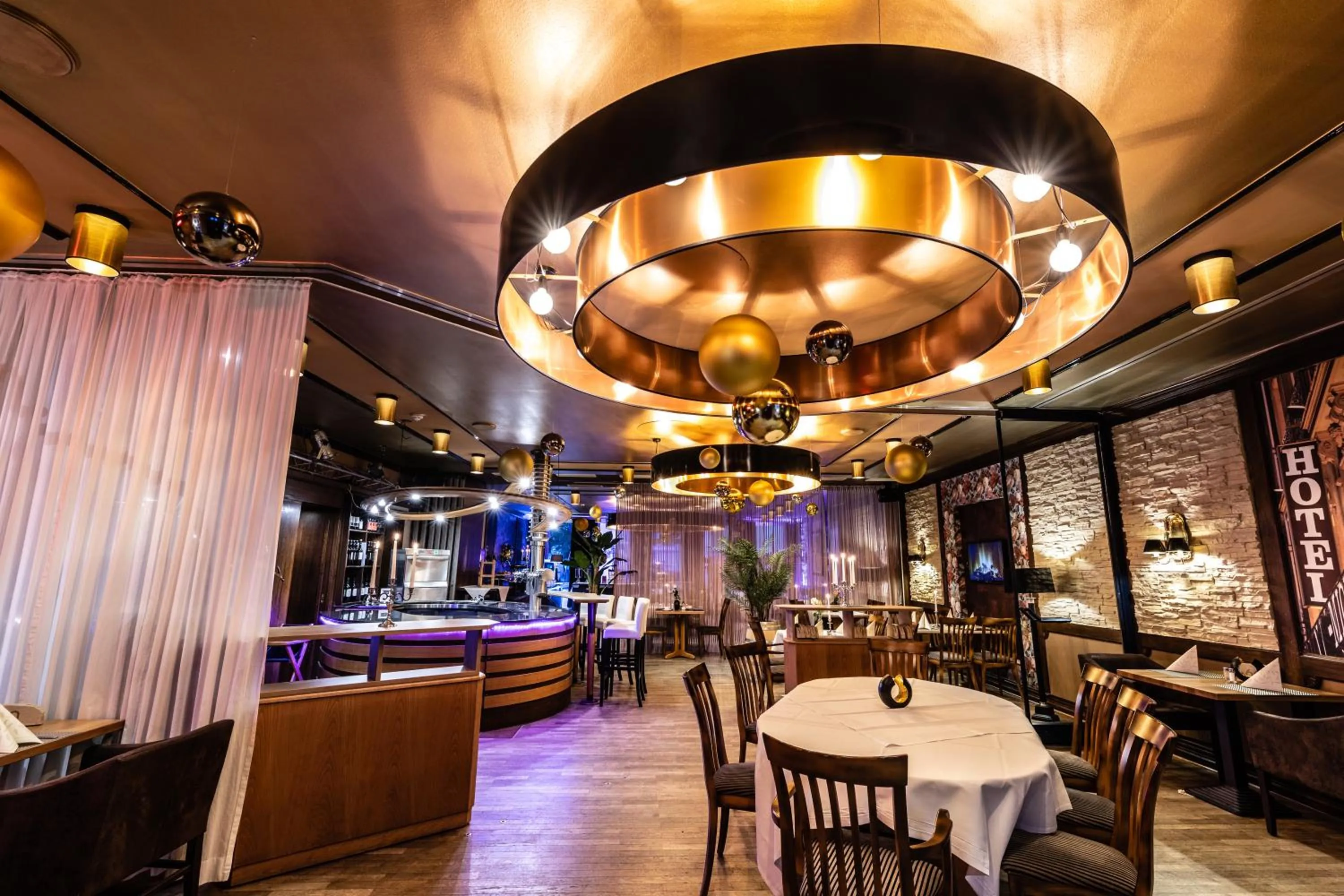 Restaurant/places to eat in Akzent Hotel Tietmeyer & Cross Side