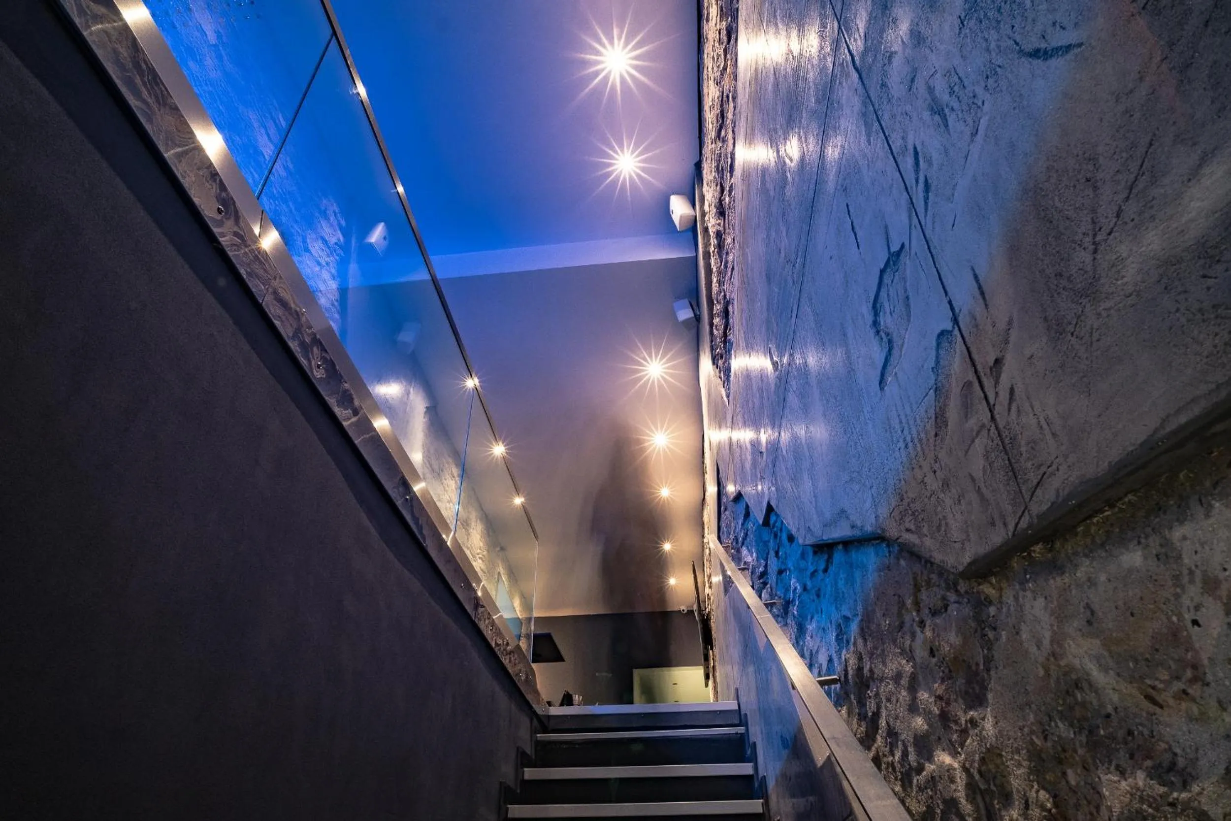 Restaurant/places to eat in ALFA Hotel - Superior