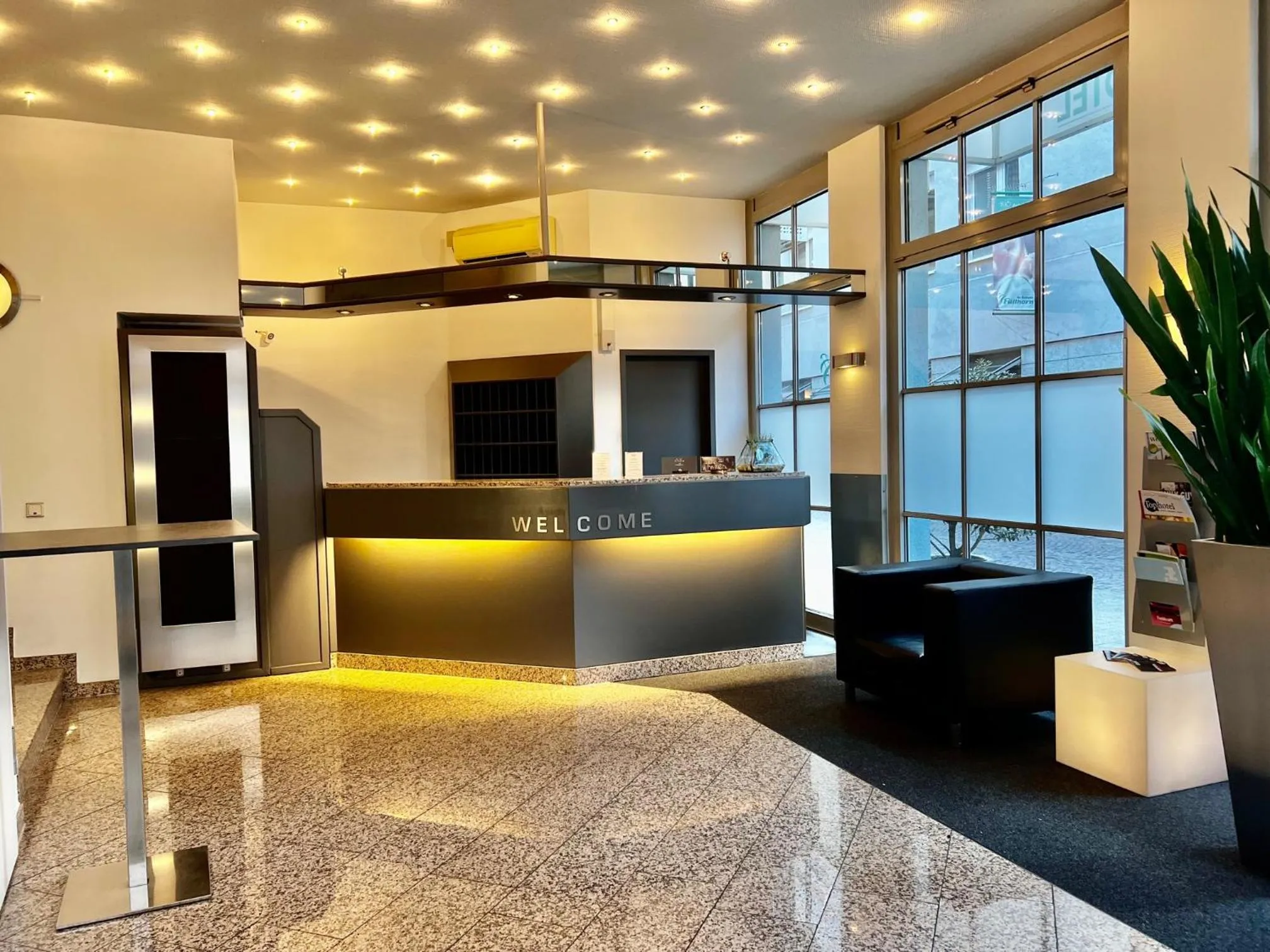 Lobby or reception in ALFA Hotel - Superior