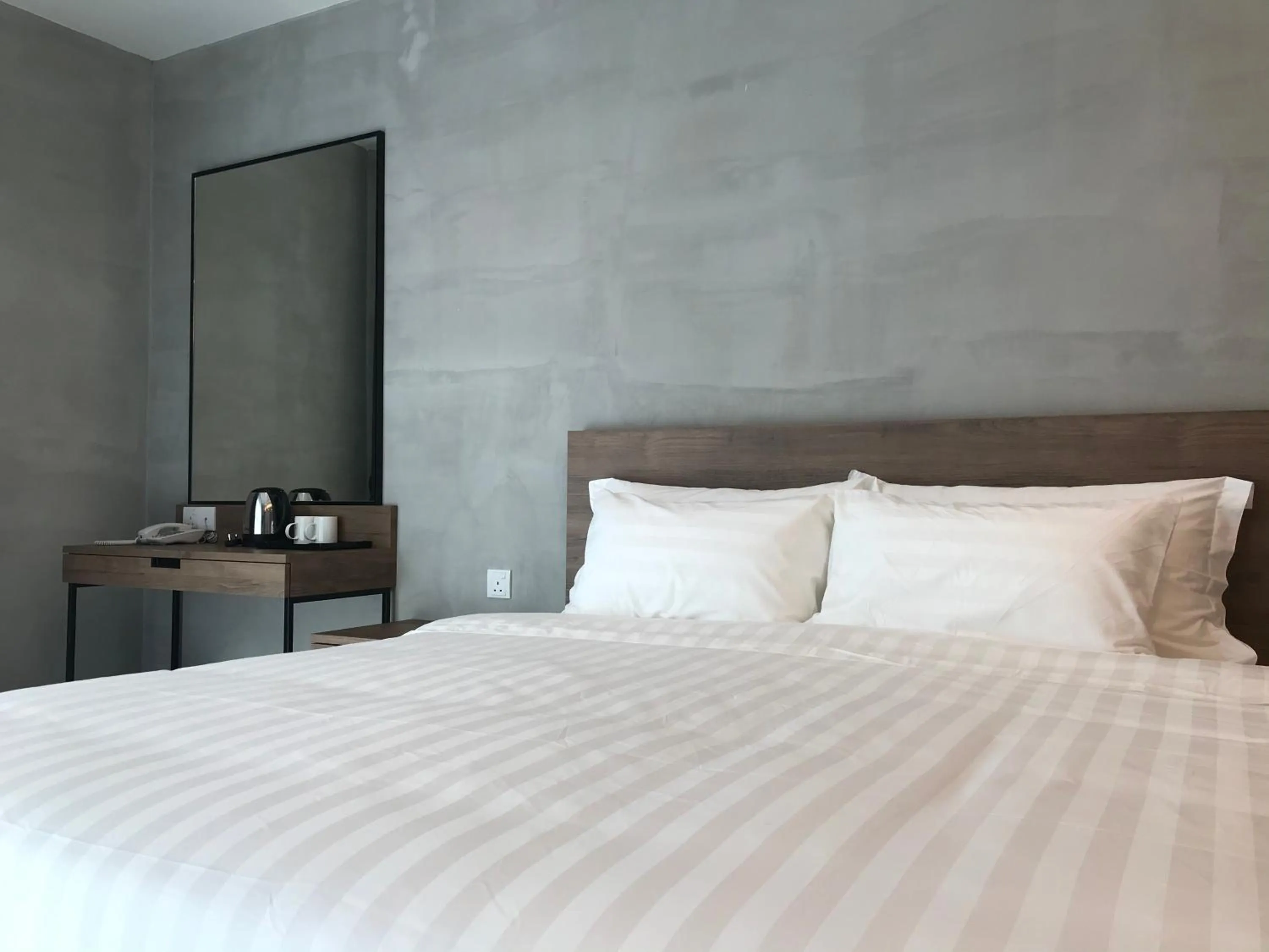 Bed in Dandelion Inn