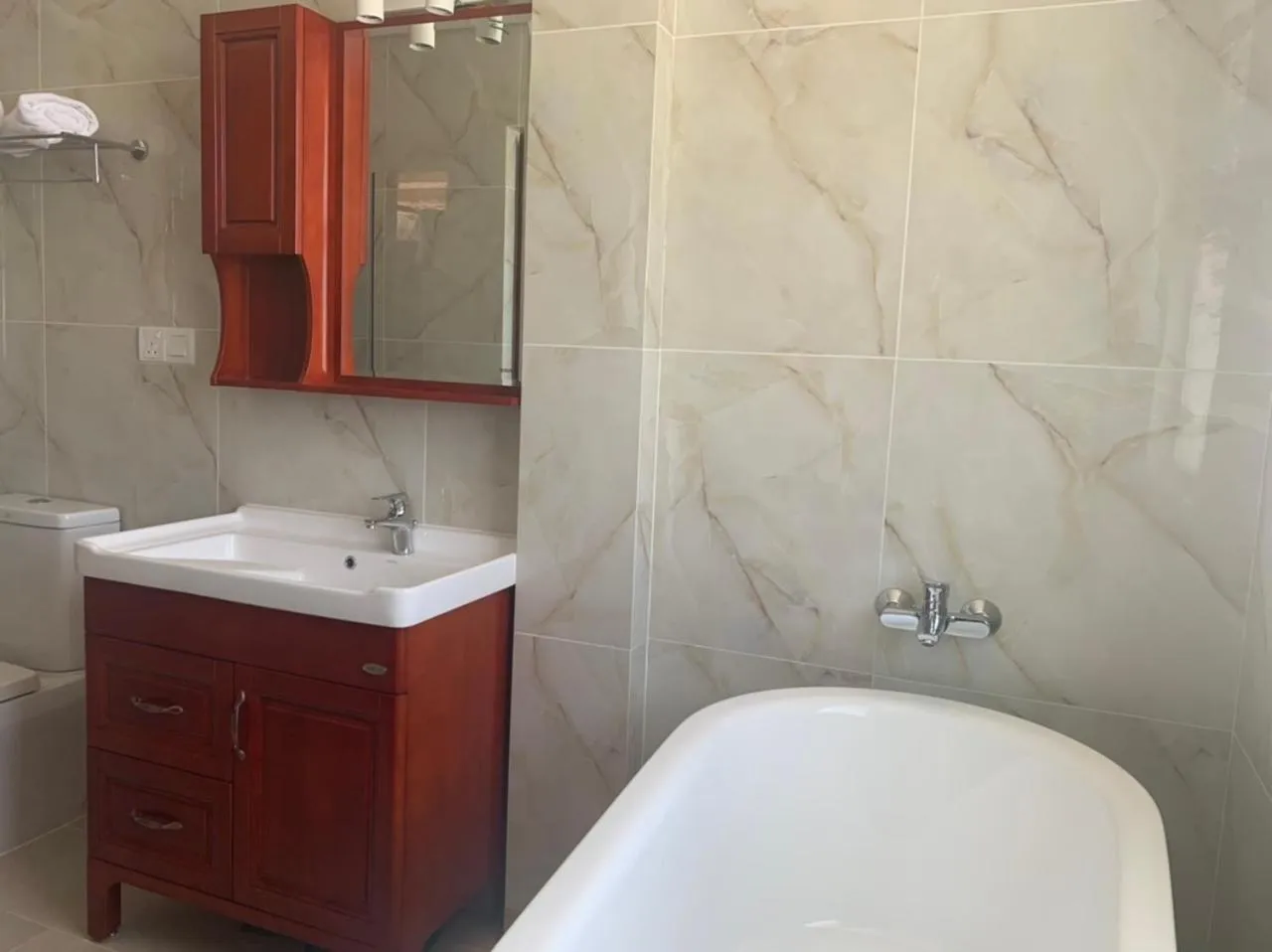 Bathroom in Viluveli Holiday Retreat