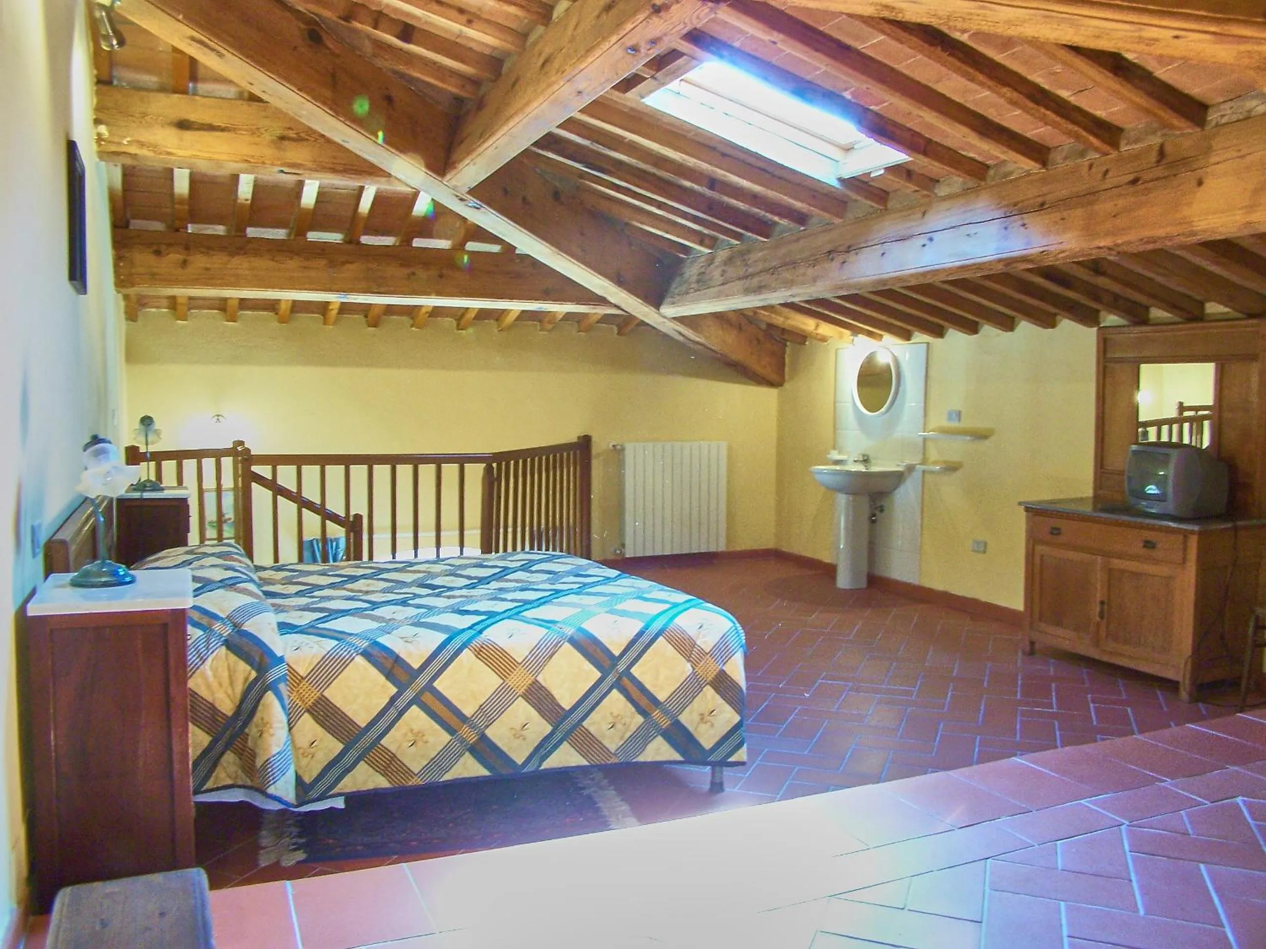 Photo of the whole room, Bed in Villa Graziani