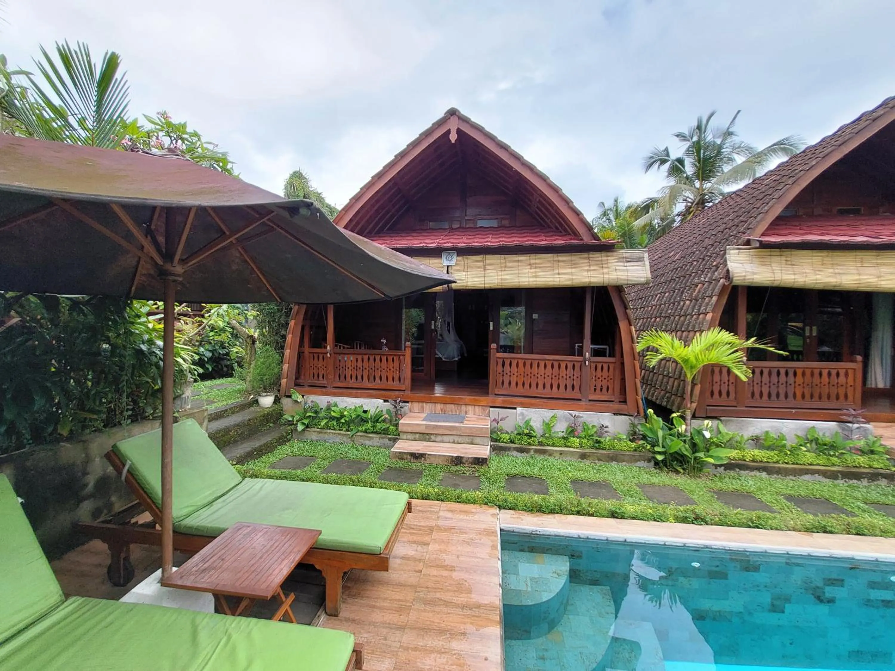 Property building in Shivananda Antique Villas by EPS