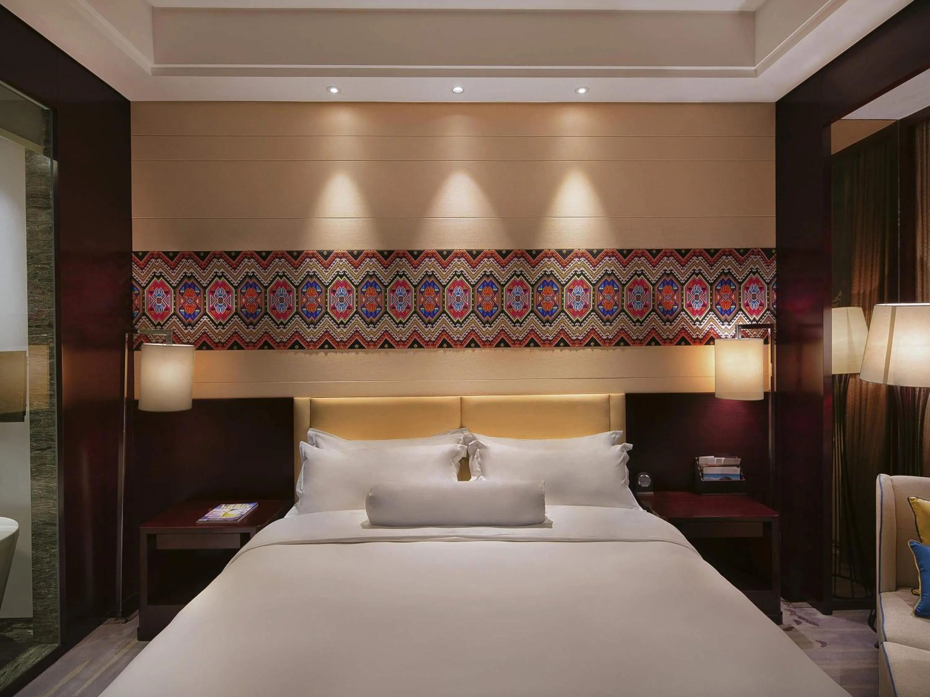 Bedroom, Bed in Movenpick Hotel Enshi