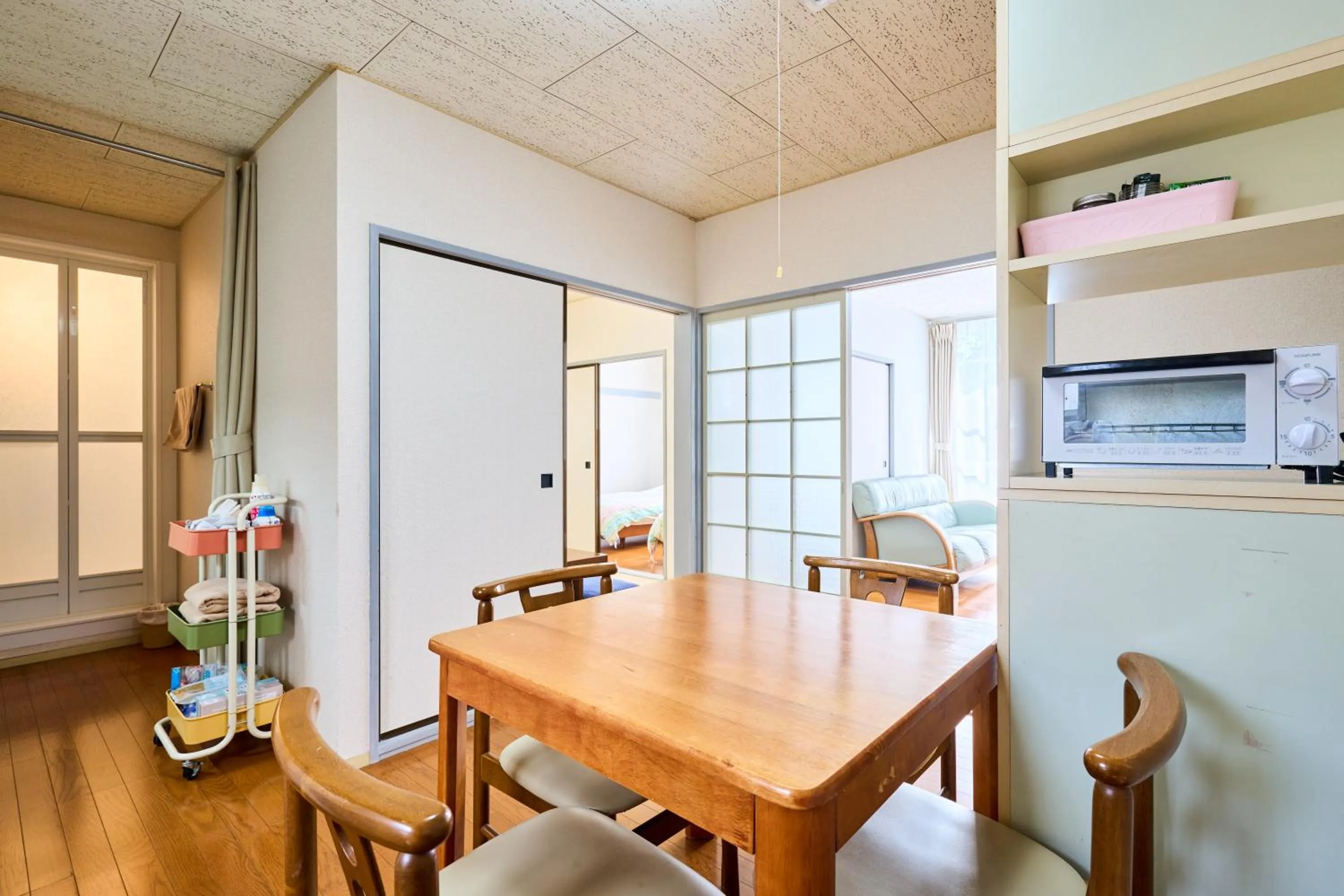 Dining area in Enoshima Apartment Hotel