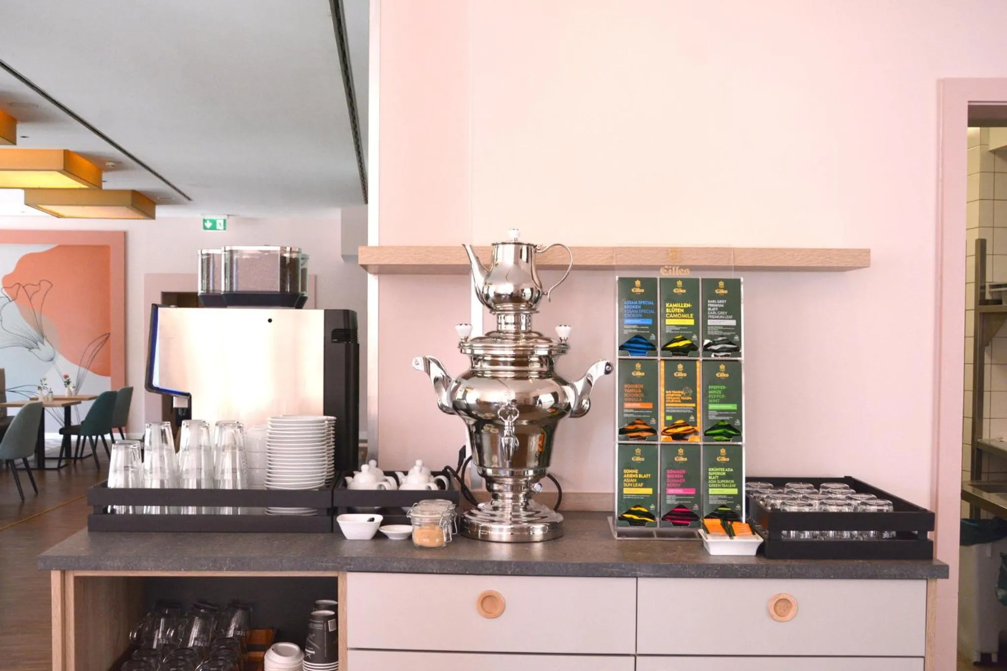 Breakfast in Garner Hotel Essen - Handelshof by IHG