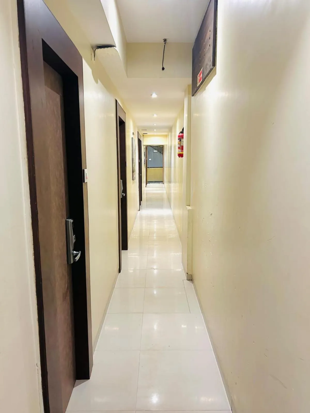 Lobby or reception in Hotel West Inn-Near Mumbai International Airport
