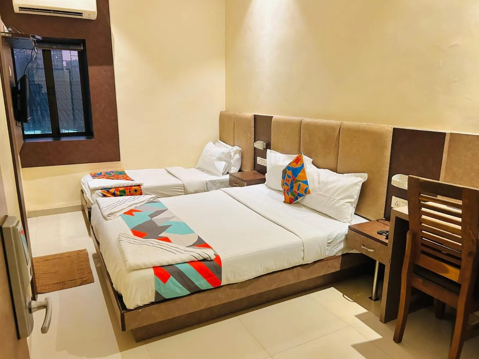 Bedroom, Bed in Hotel West Inn-Near Mumbai International Airport