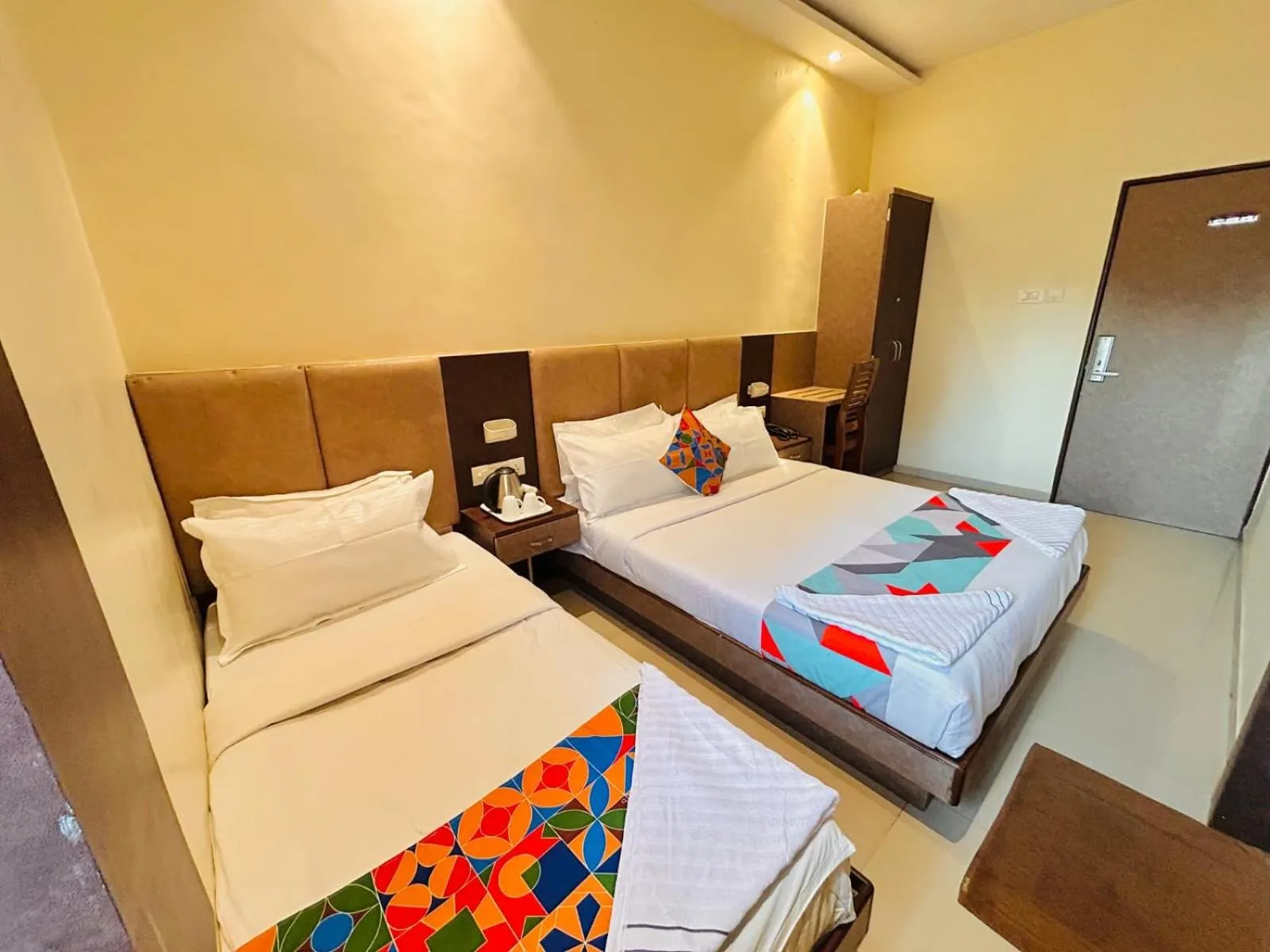 Bedroom, Bed in Hotel West Inn-Near Mumbai International Airport