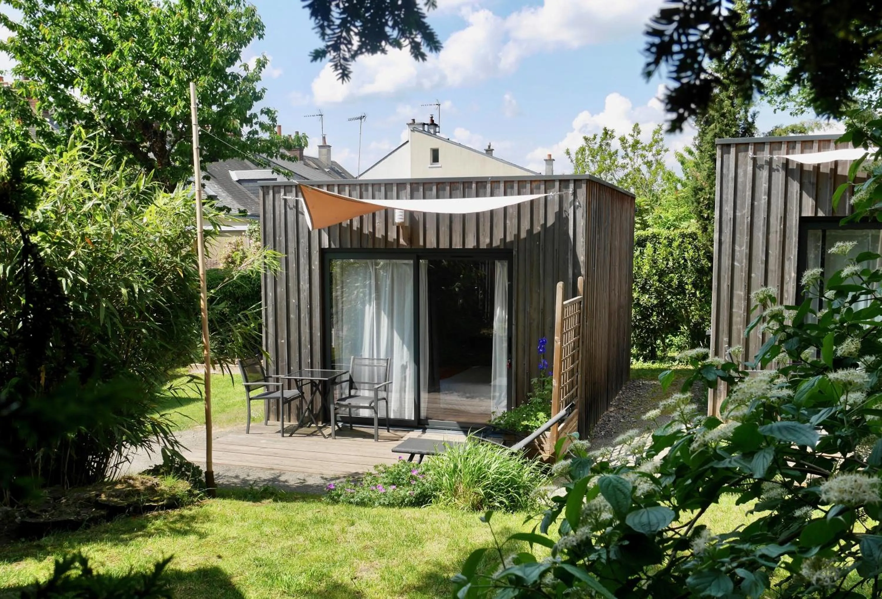 Facade/entrance in Les Cabanes de Do
