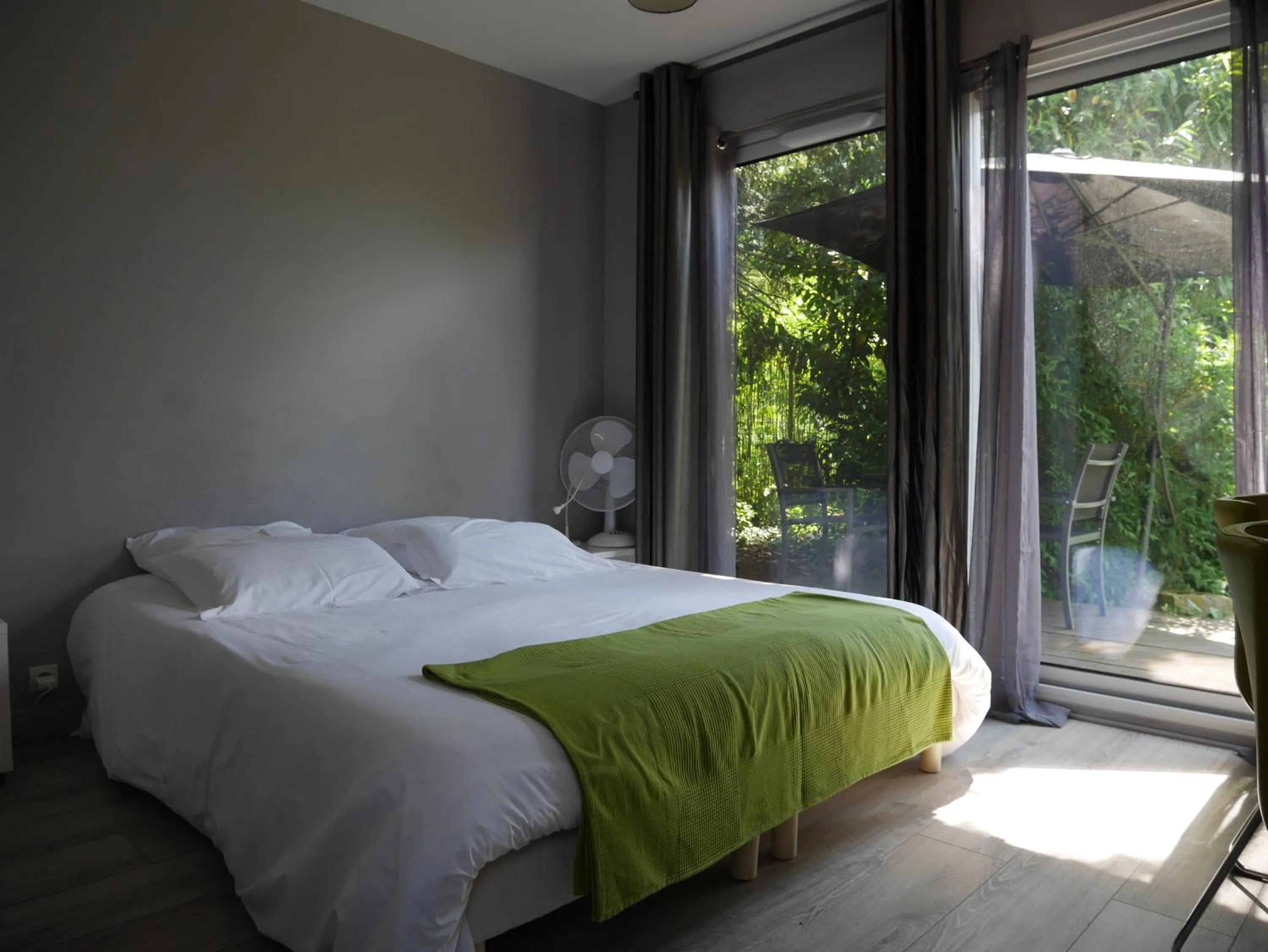Bedroom, Bed in Les Cabanes de Do