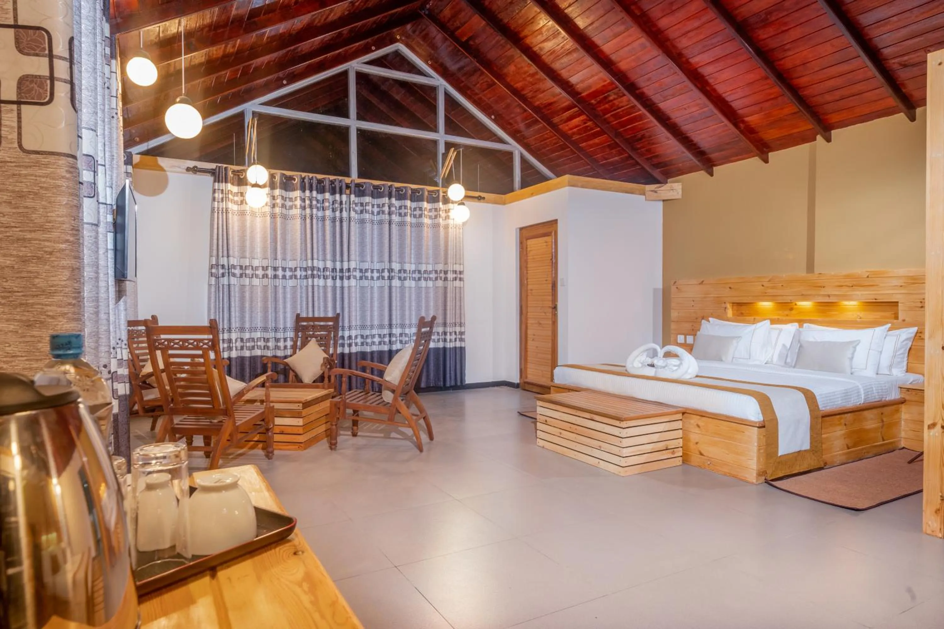 Photo of the whole room, Bed in 3 Arch Resort Ella