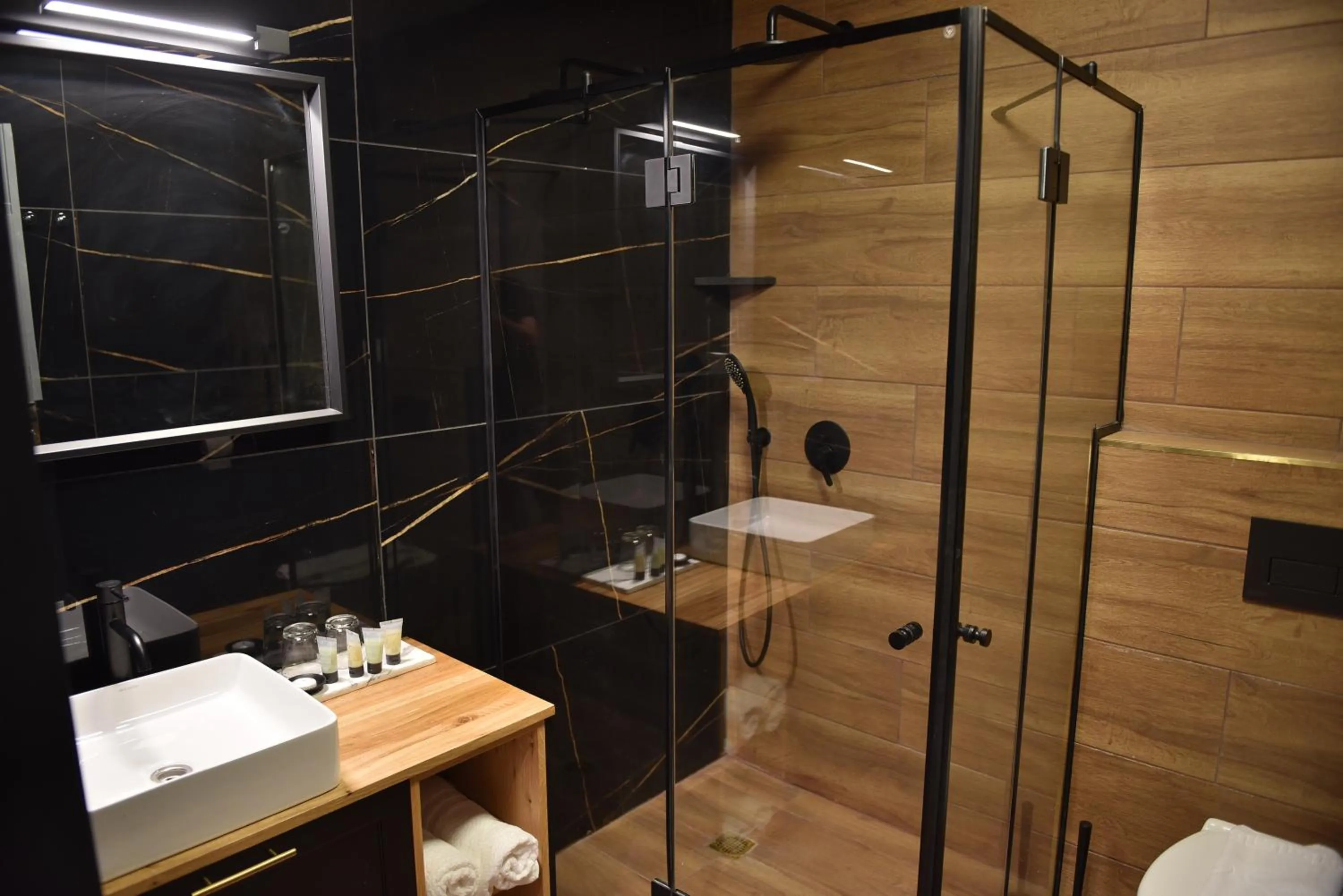 Selfie's Boutique Hotel