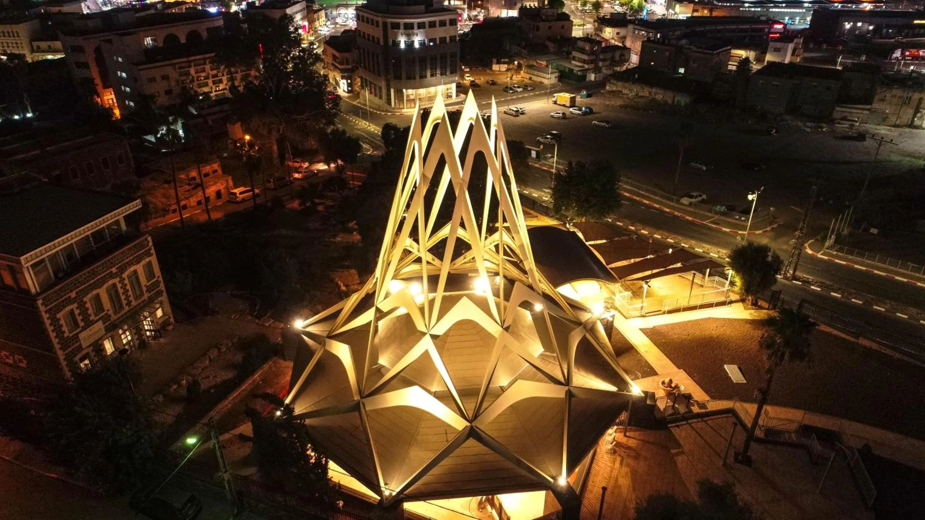 Property building in Selfie's Boutique Hotel