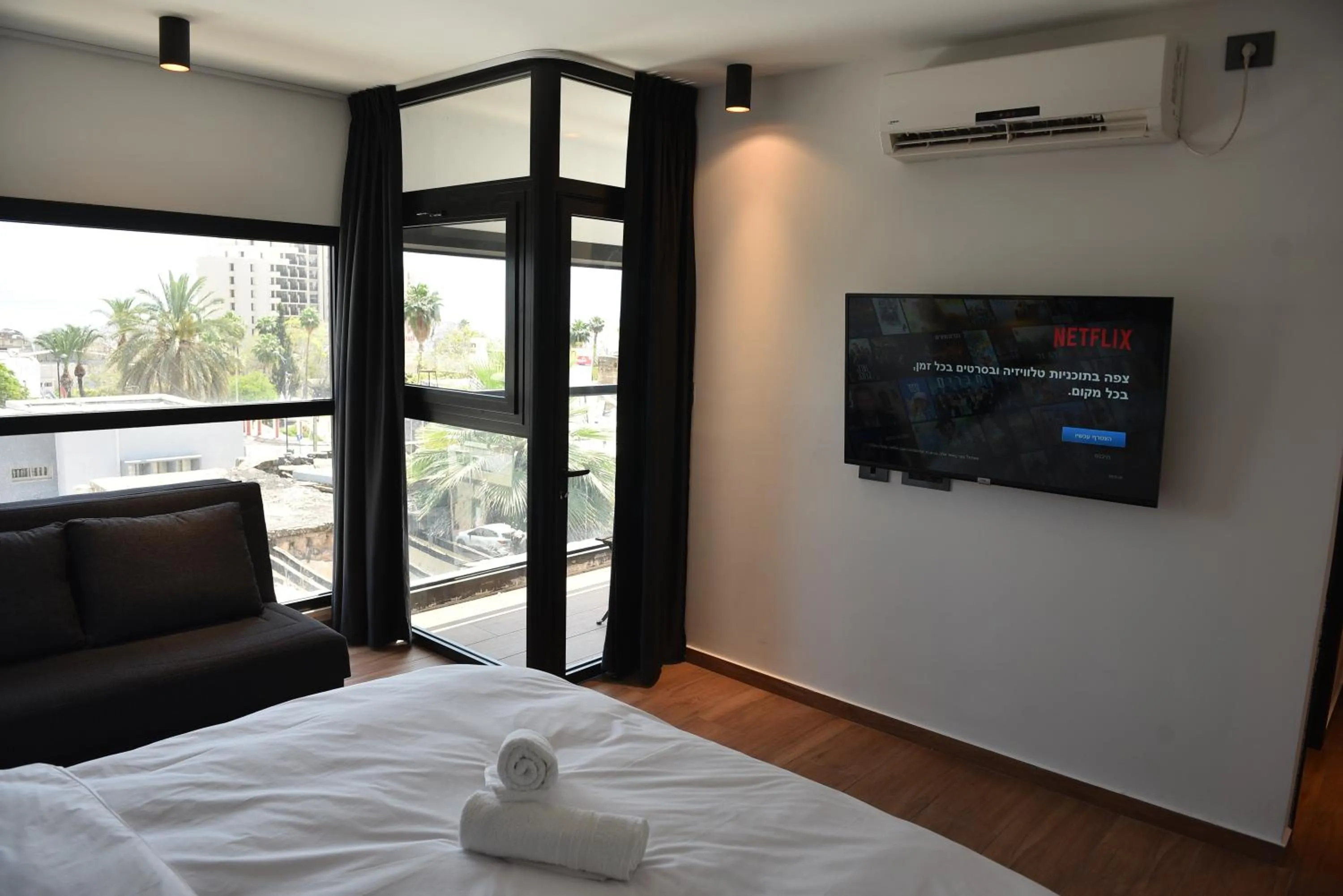 Bed in Selfie's Boutique Hotel