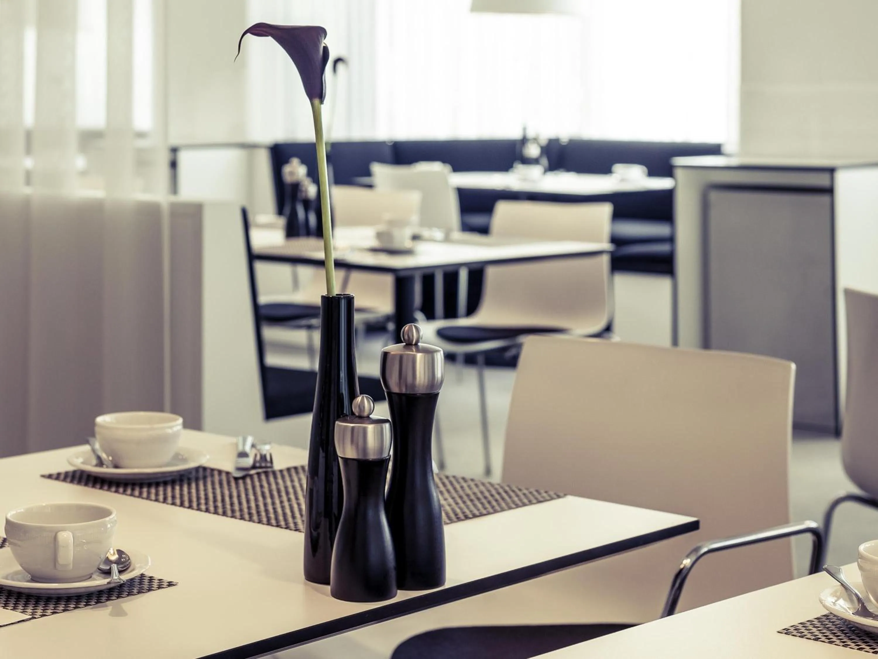 Restaurant/places to eat in Congress Hotel Mercure Nürnberg an der Messe