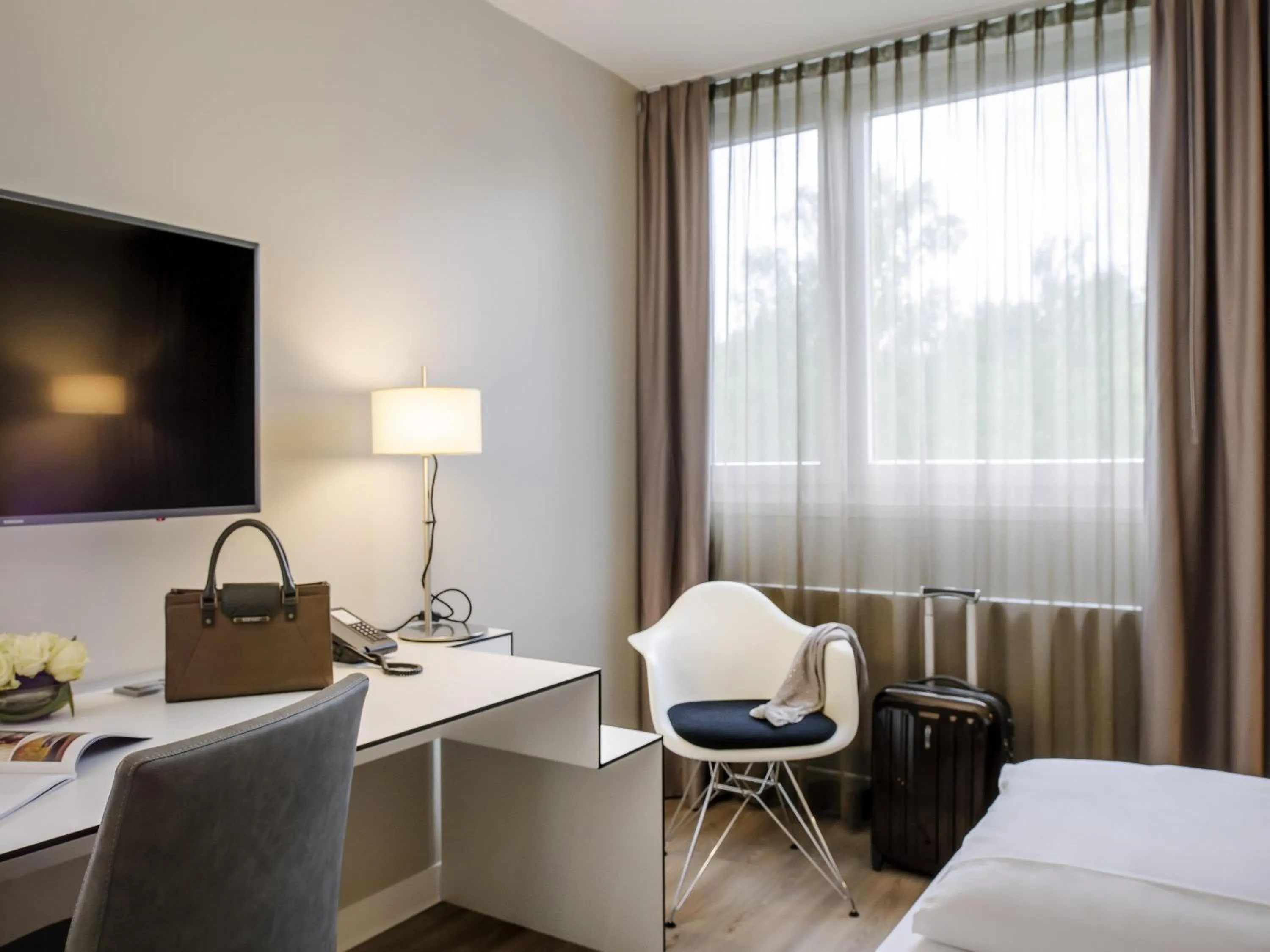 Bedroom, Bed in Congress Hotel Mercure Nürnberg an der Messe