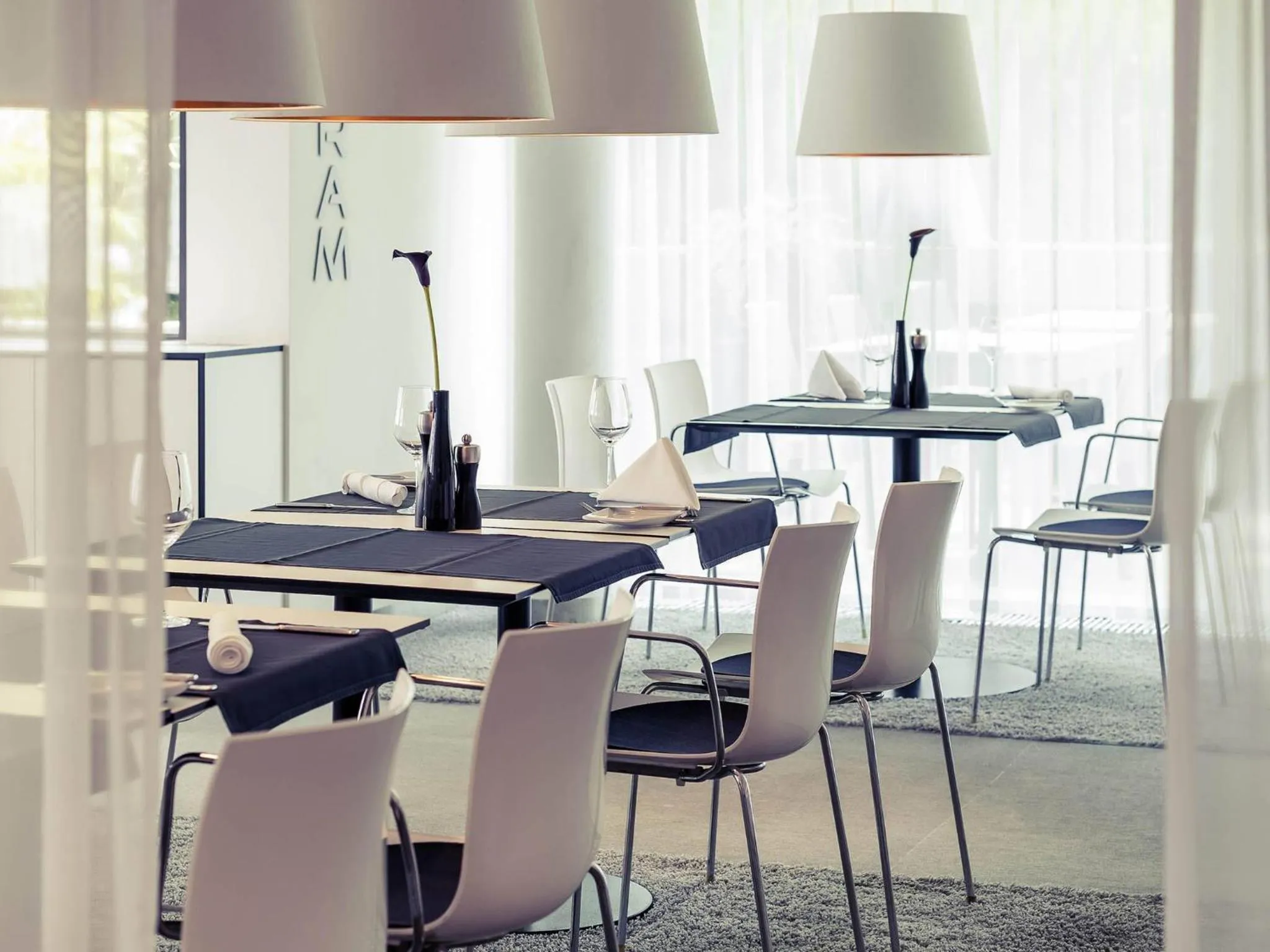 Restaurant/places to eat in Congress Hotel Mercure Nürnberg an der Messe