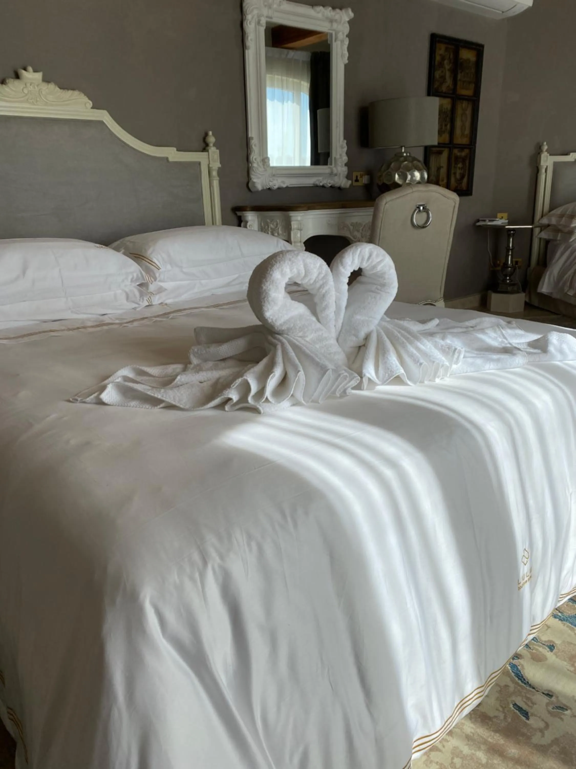 Bed in Lulu Boutique Hotel