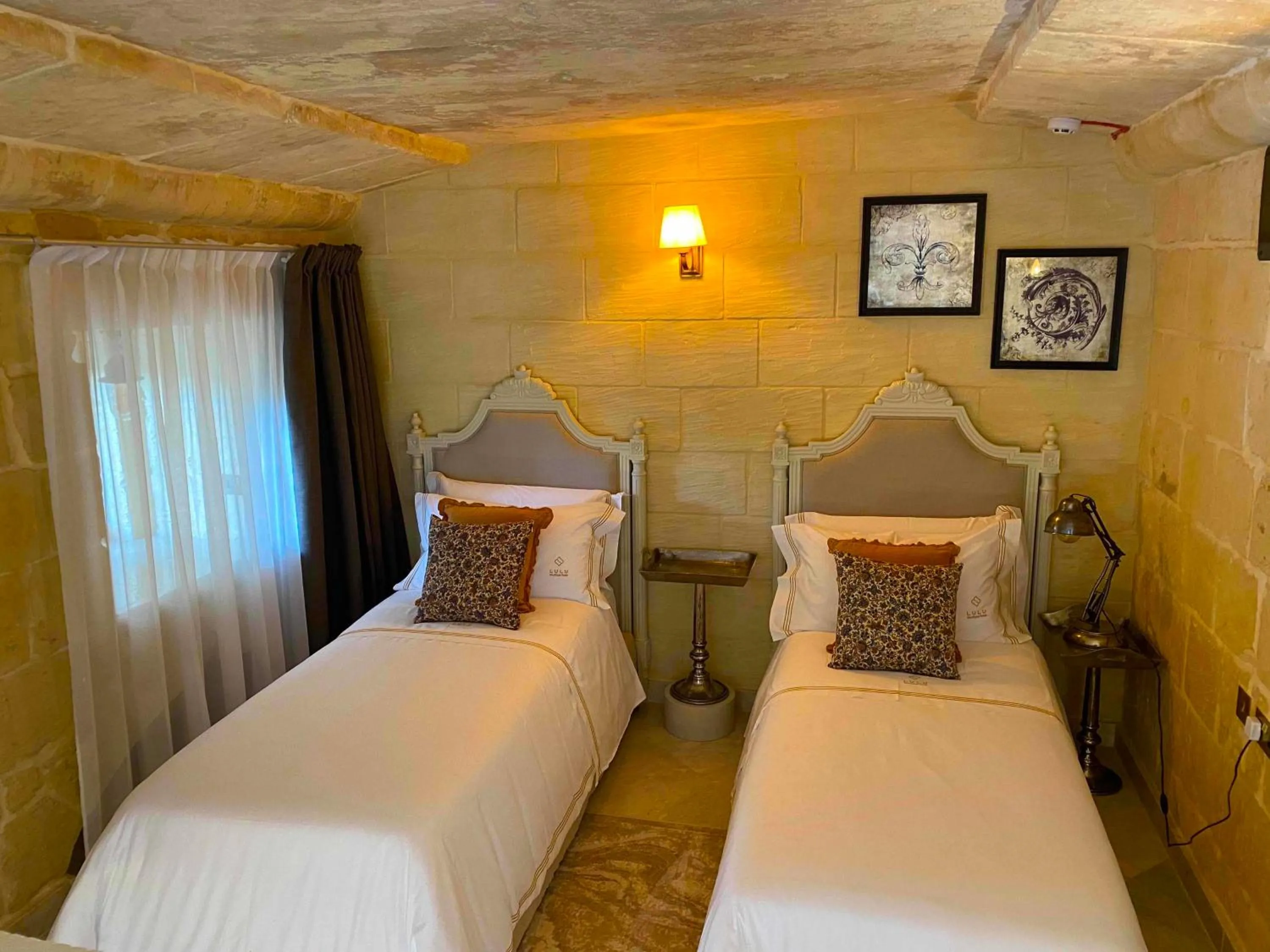 Bedroom, Bed in Lulu Boutique Hotel