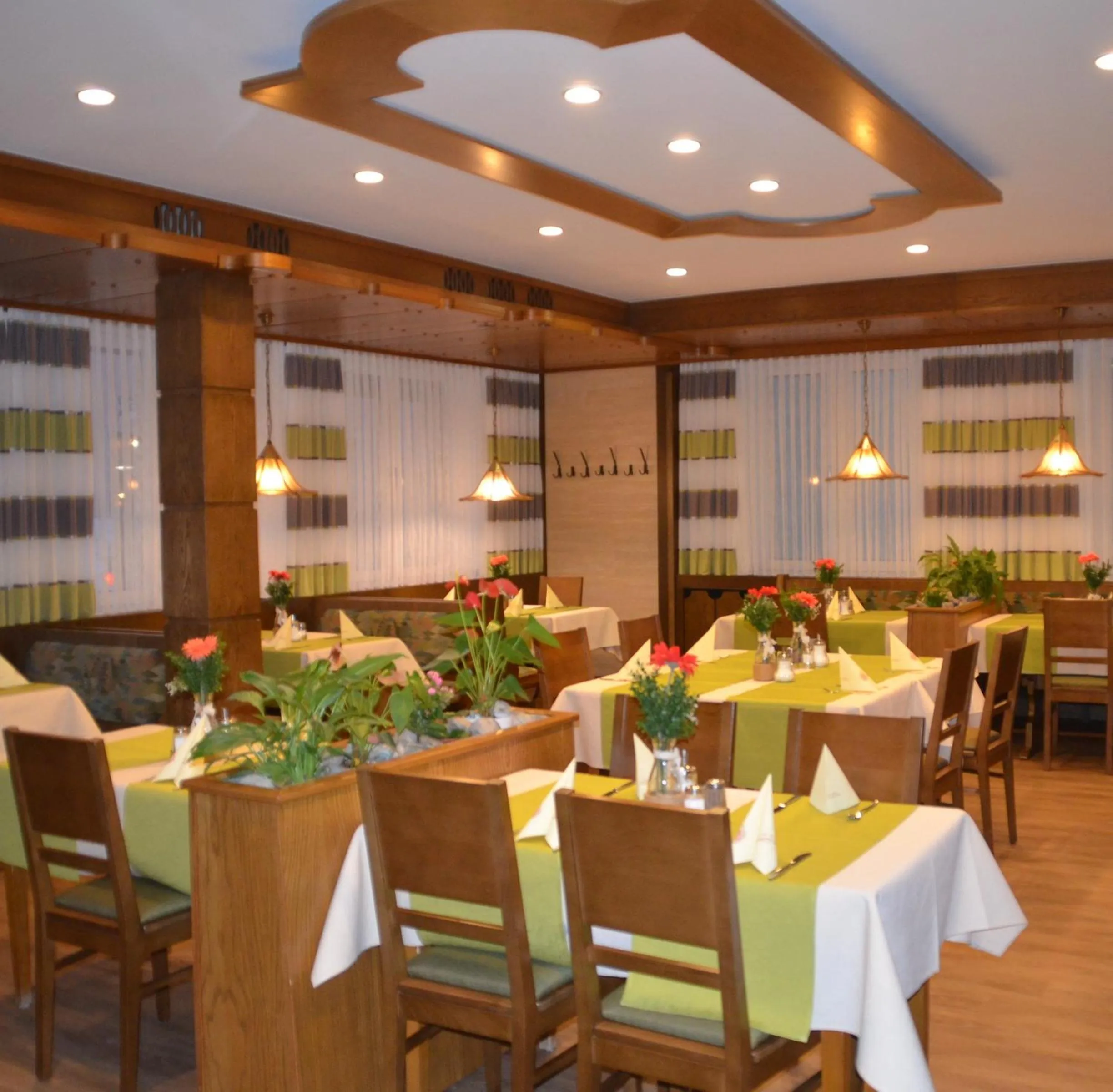 Restaurant/places to eat in Hotel Königsteiner Hof