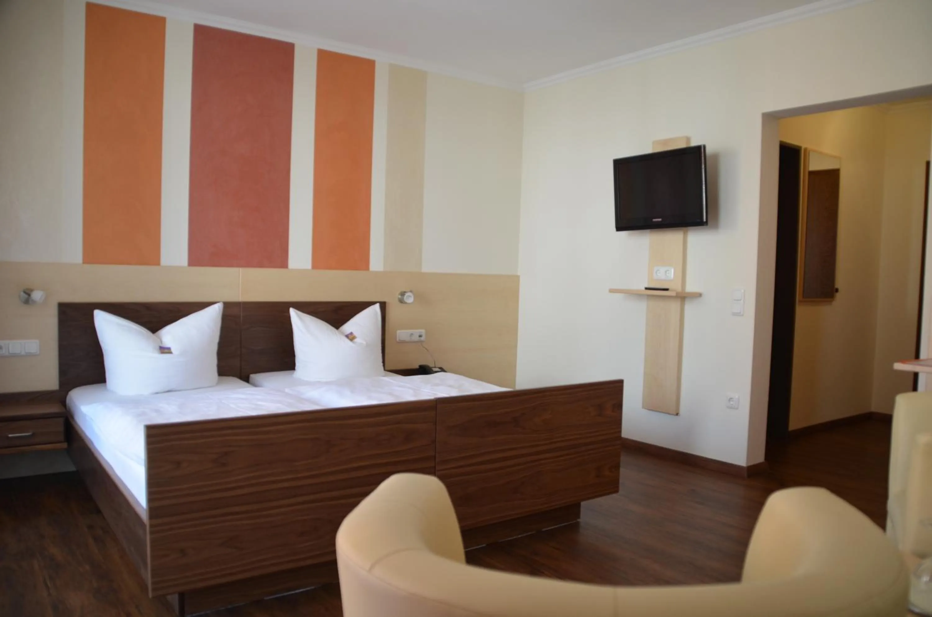 Bed in Hotel Königsteiner Hof